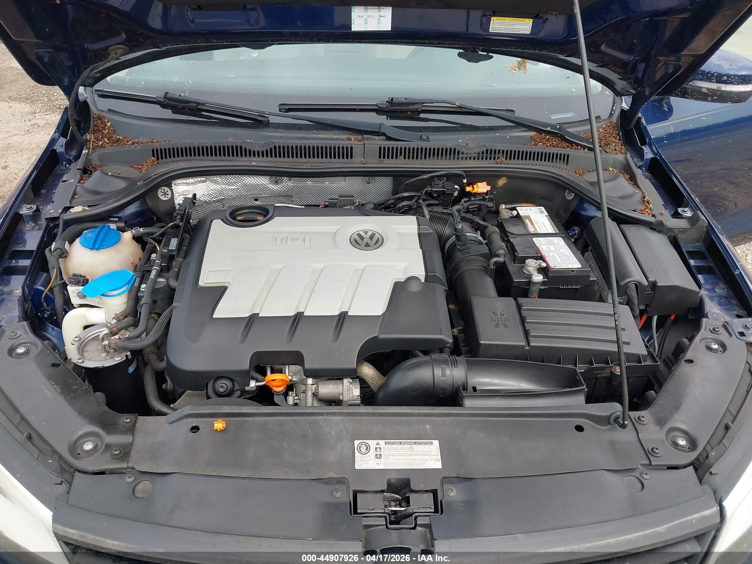 VOLKSWAGEN JETTA image 10