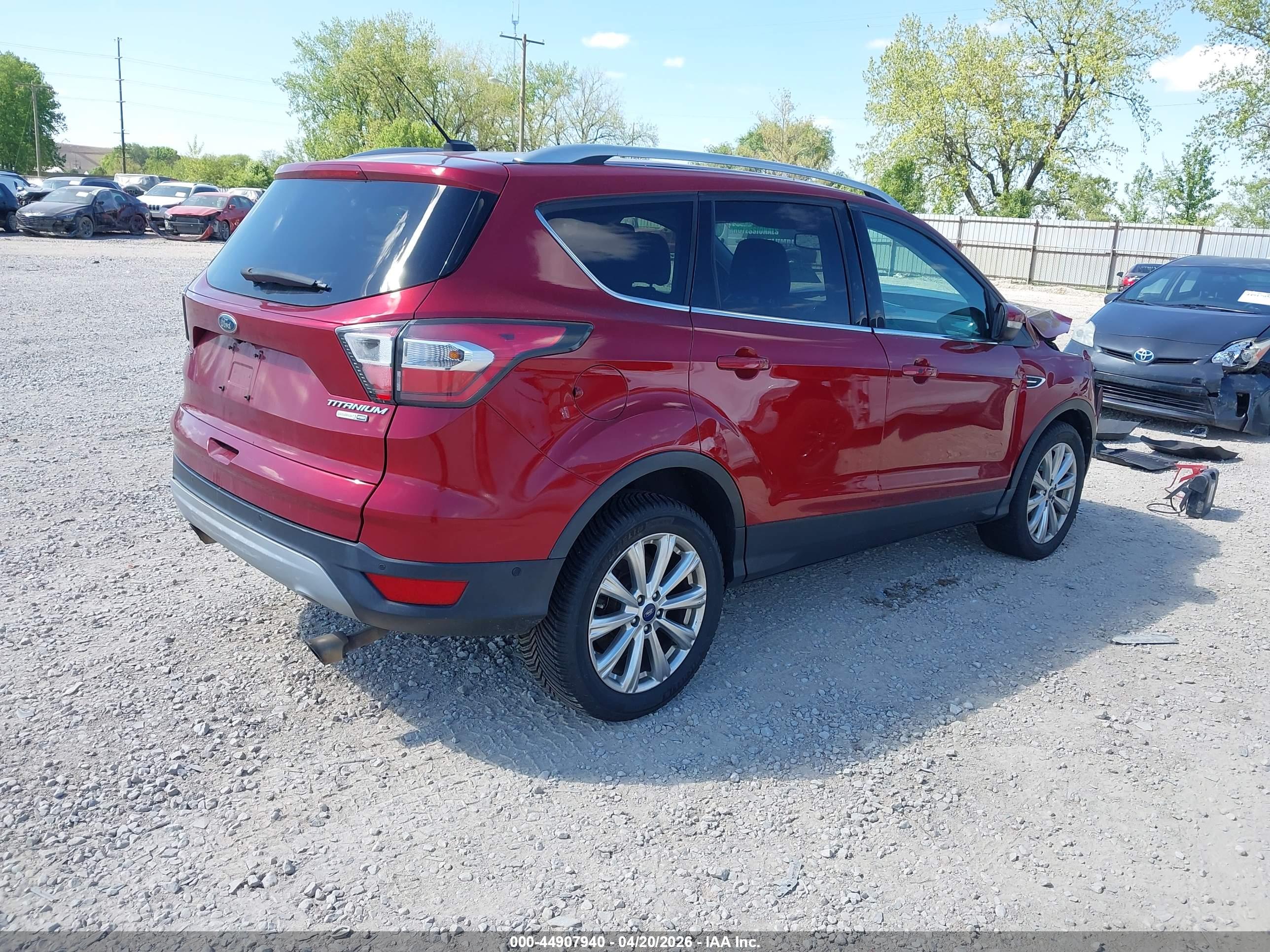 FORD ESCAPE image 4