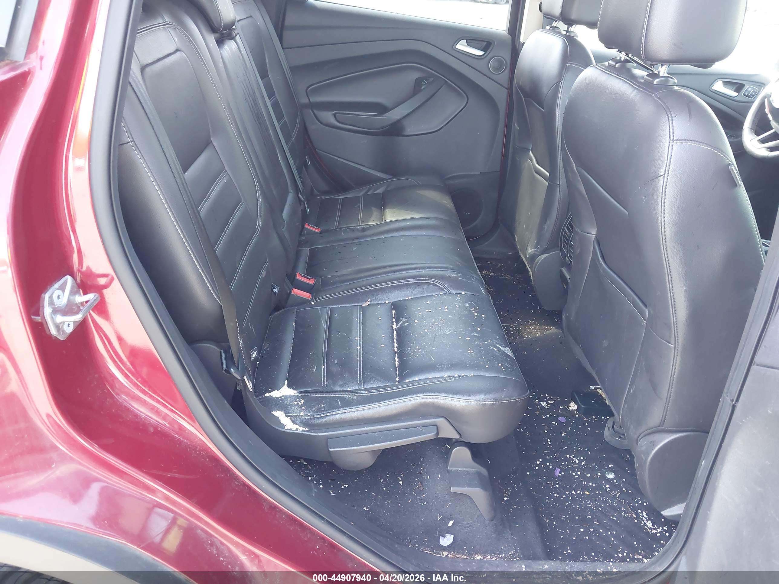FORD ESCAPE image 8