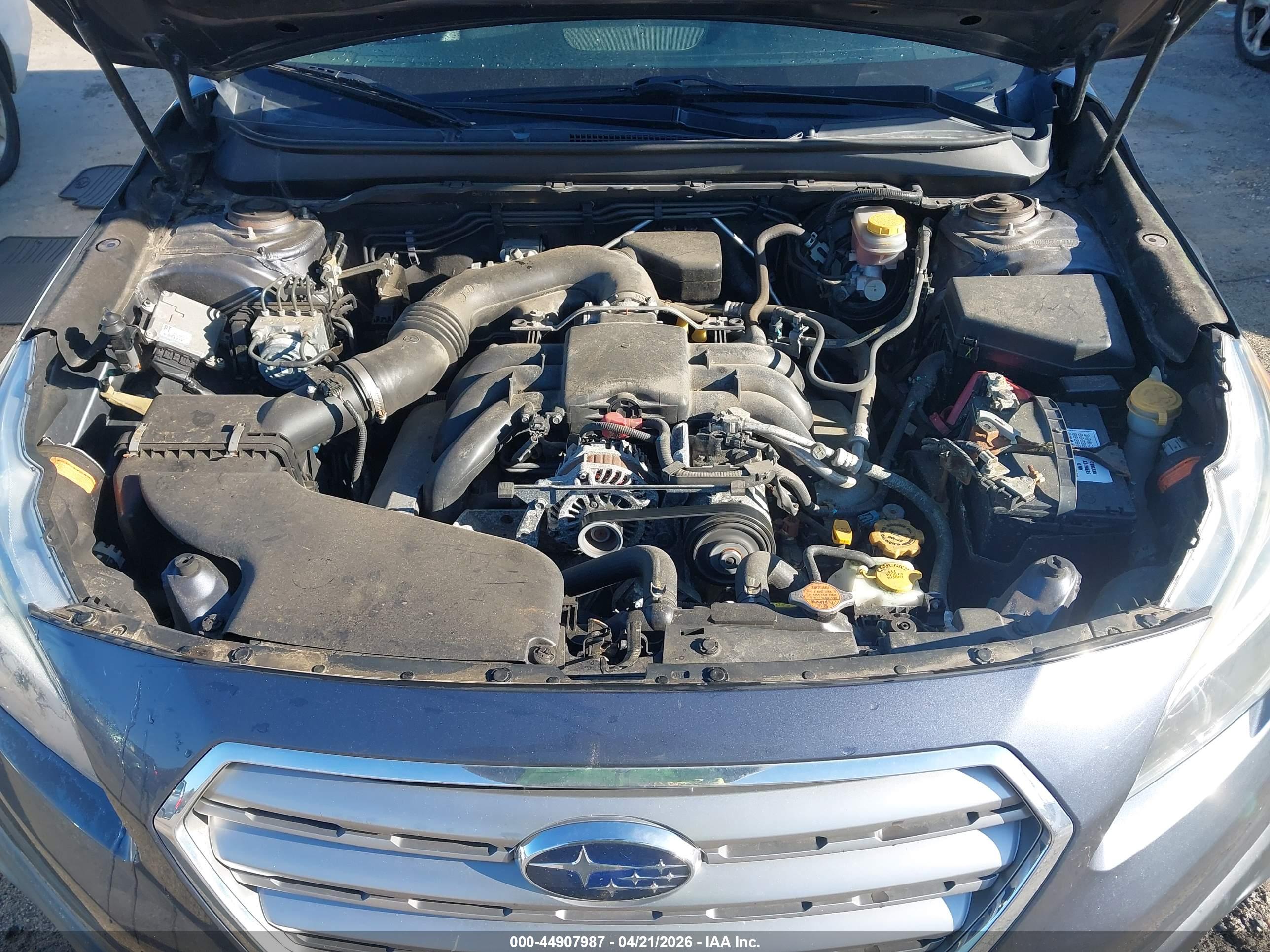 SUBARU OUTBACK image 10