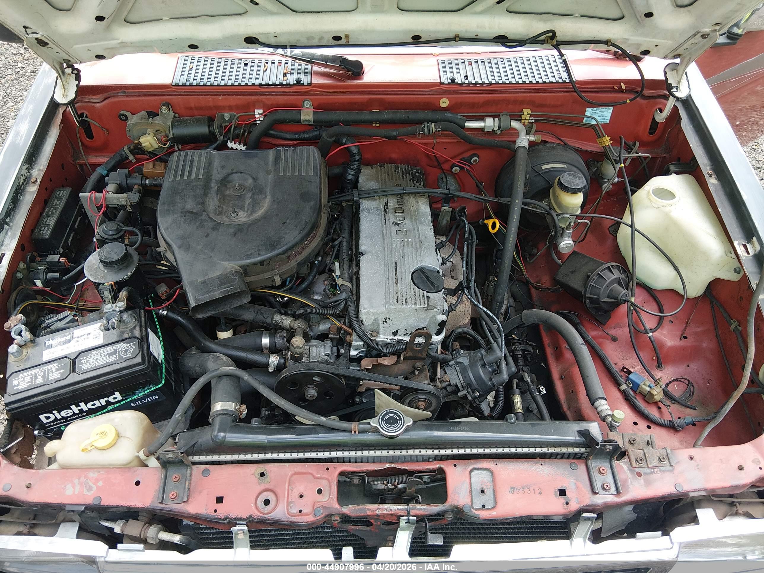 NISSAN 4X2 image 10
