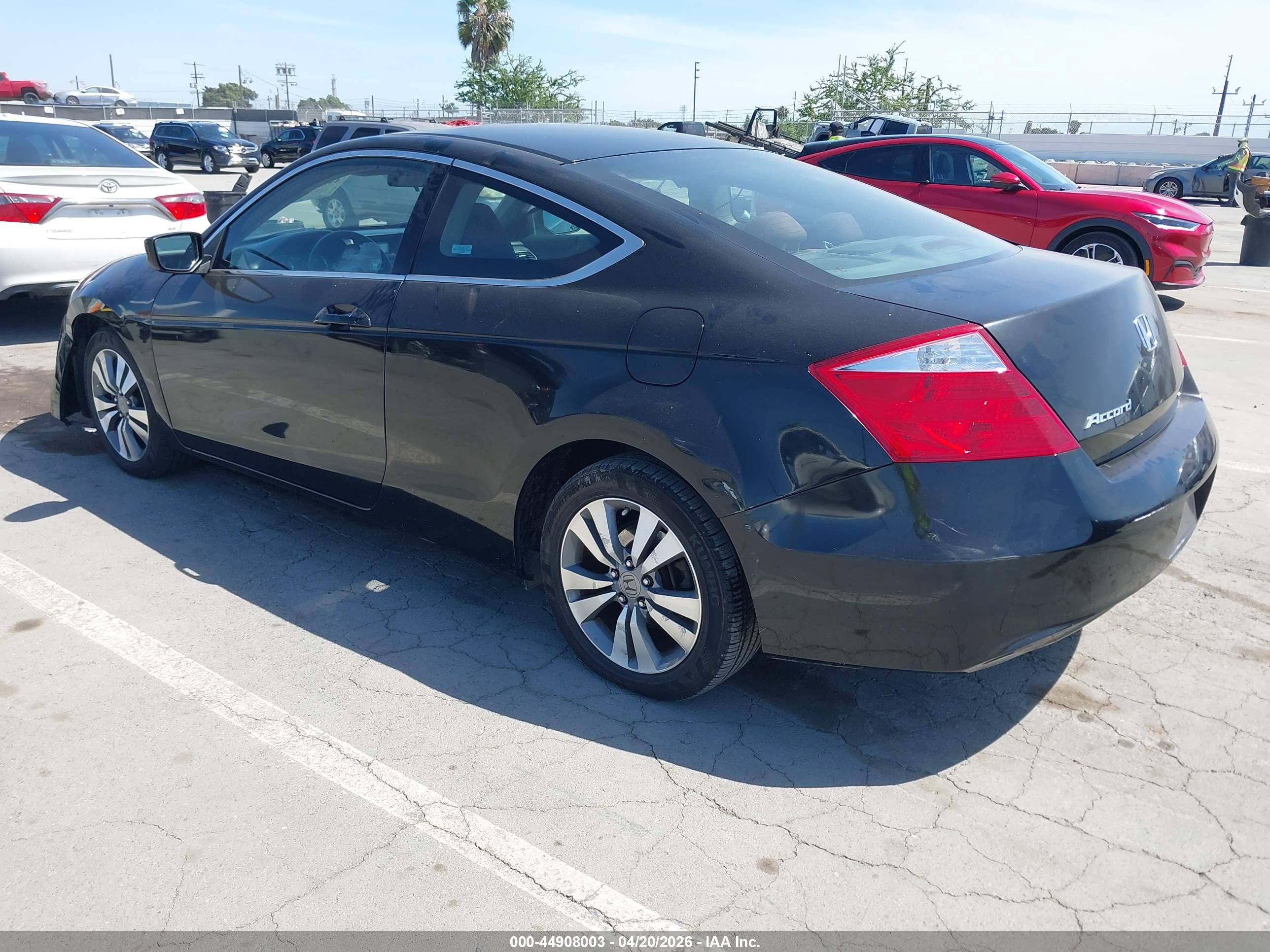 HONDA ACCORD image 3