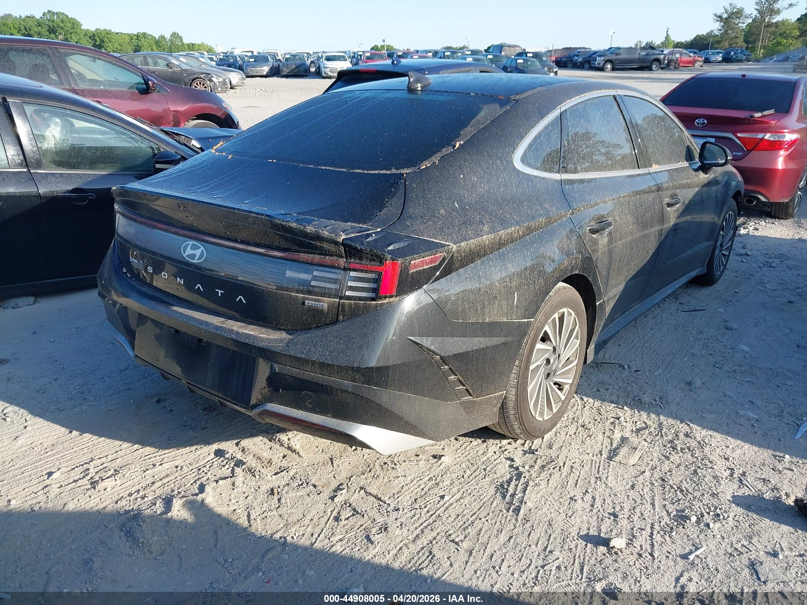 HYUNDAI SONATA image 4