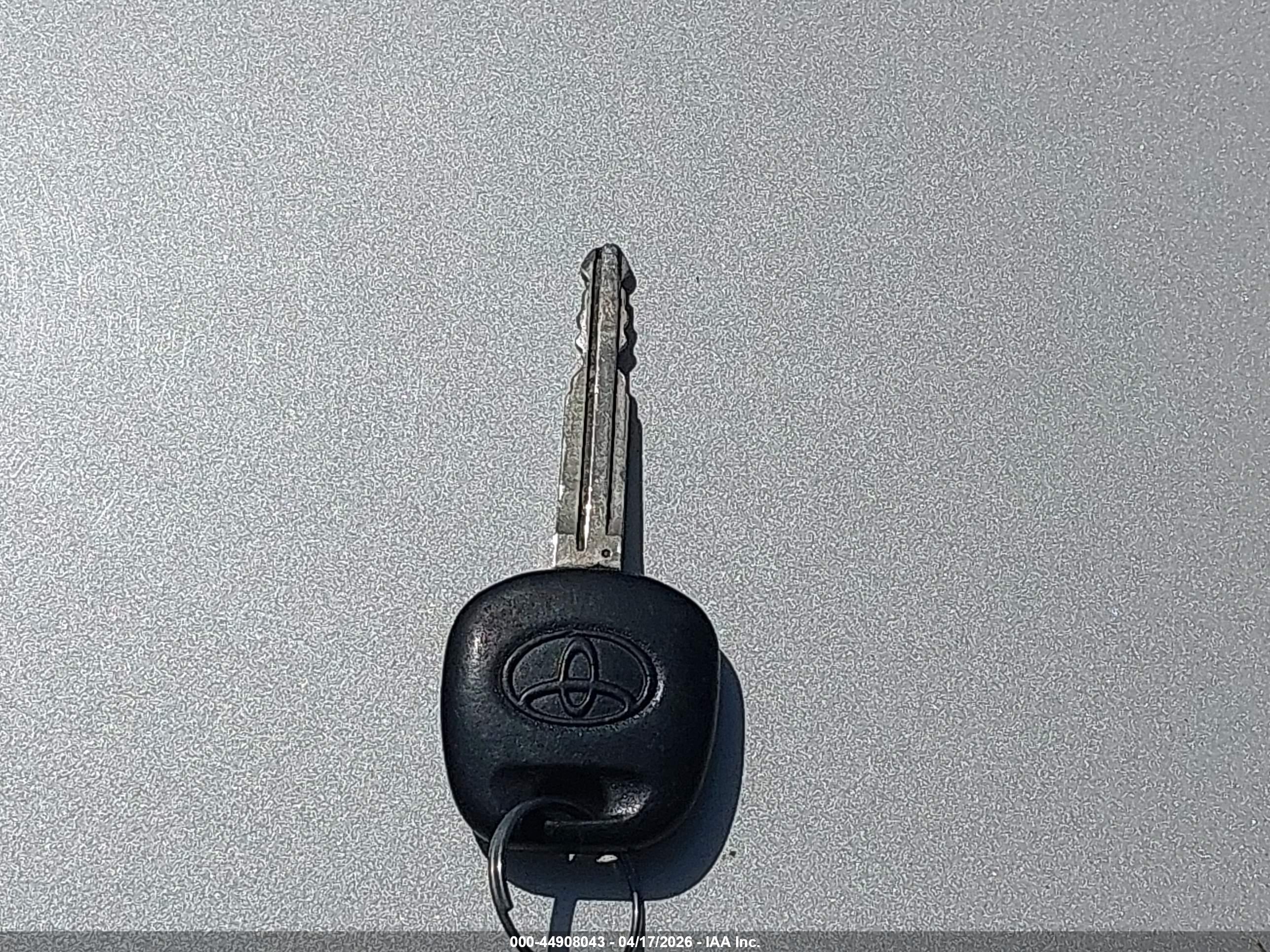 TOYOTA SEQUOIA image 11