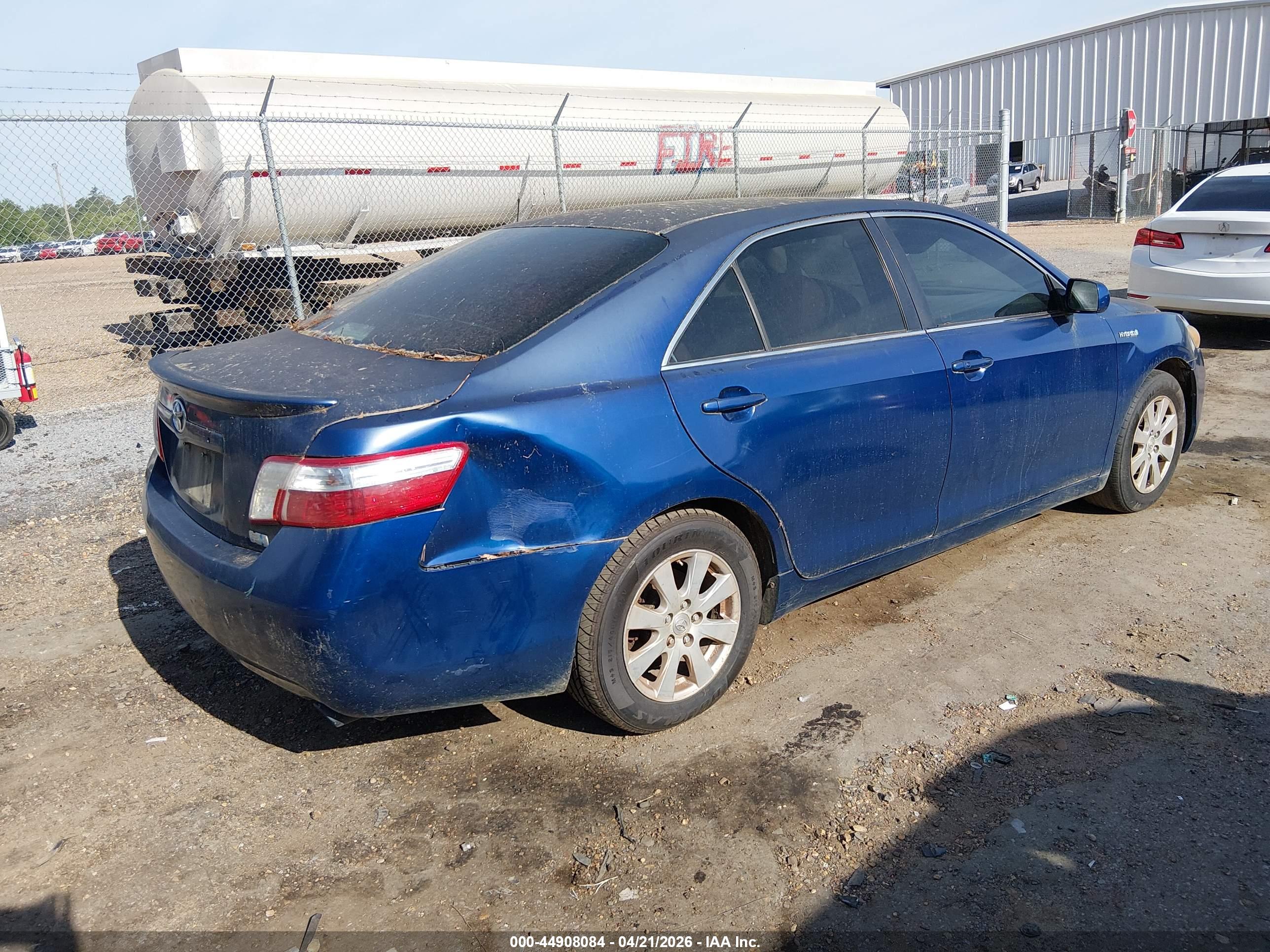 TOYOTA CAMRY image 4