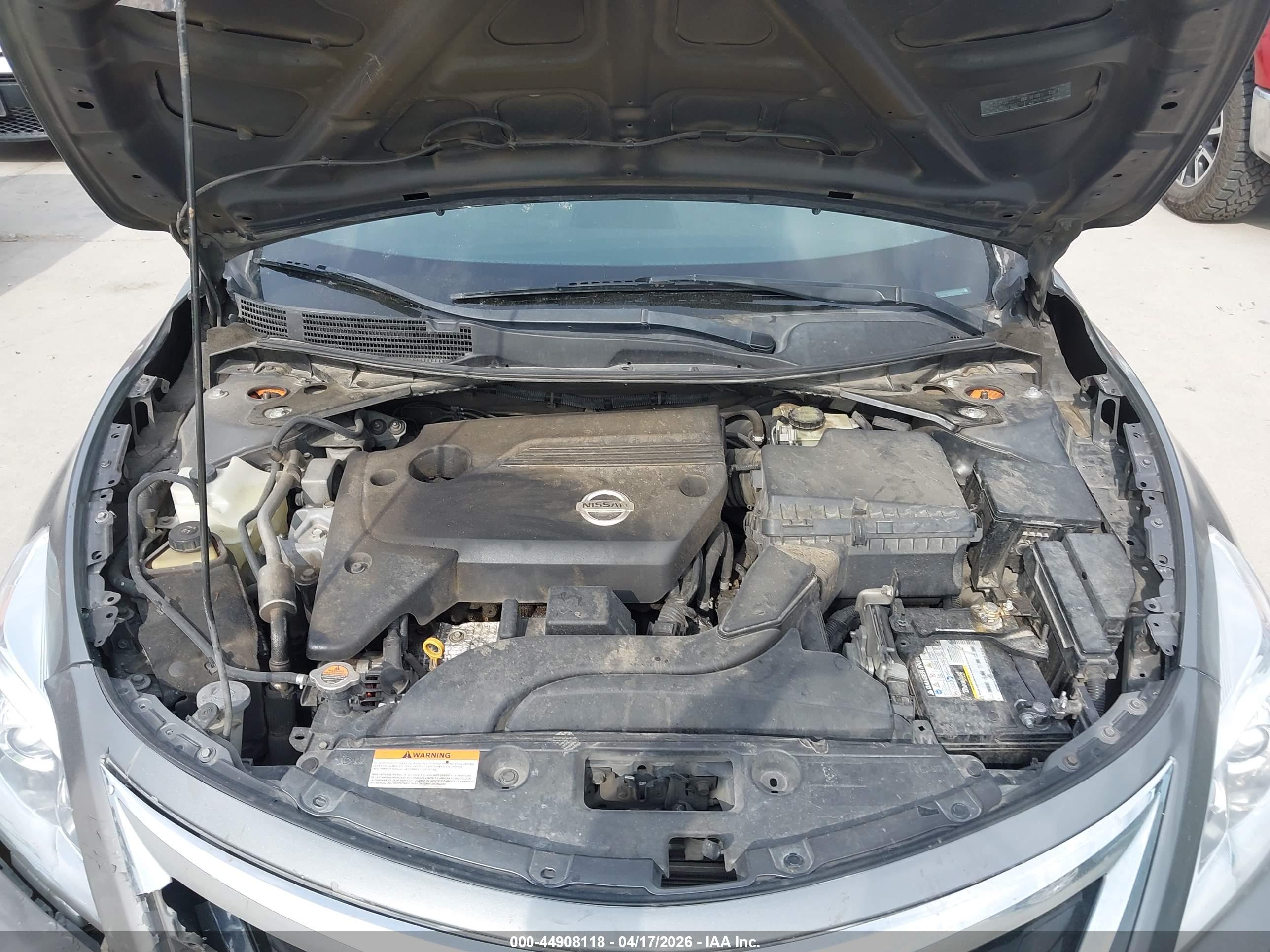 NISSAN ALTIMA image 10