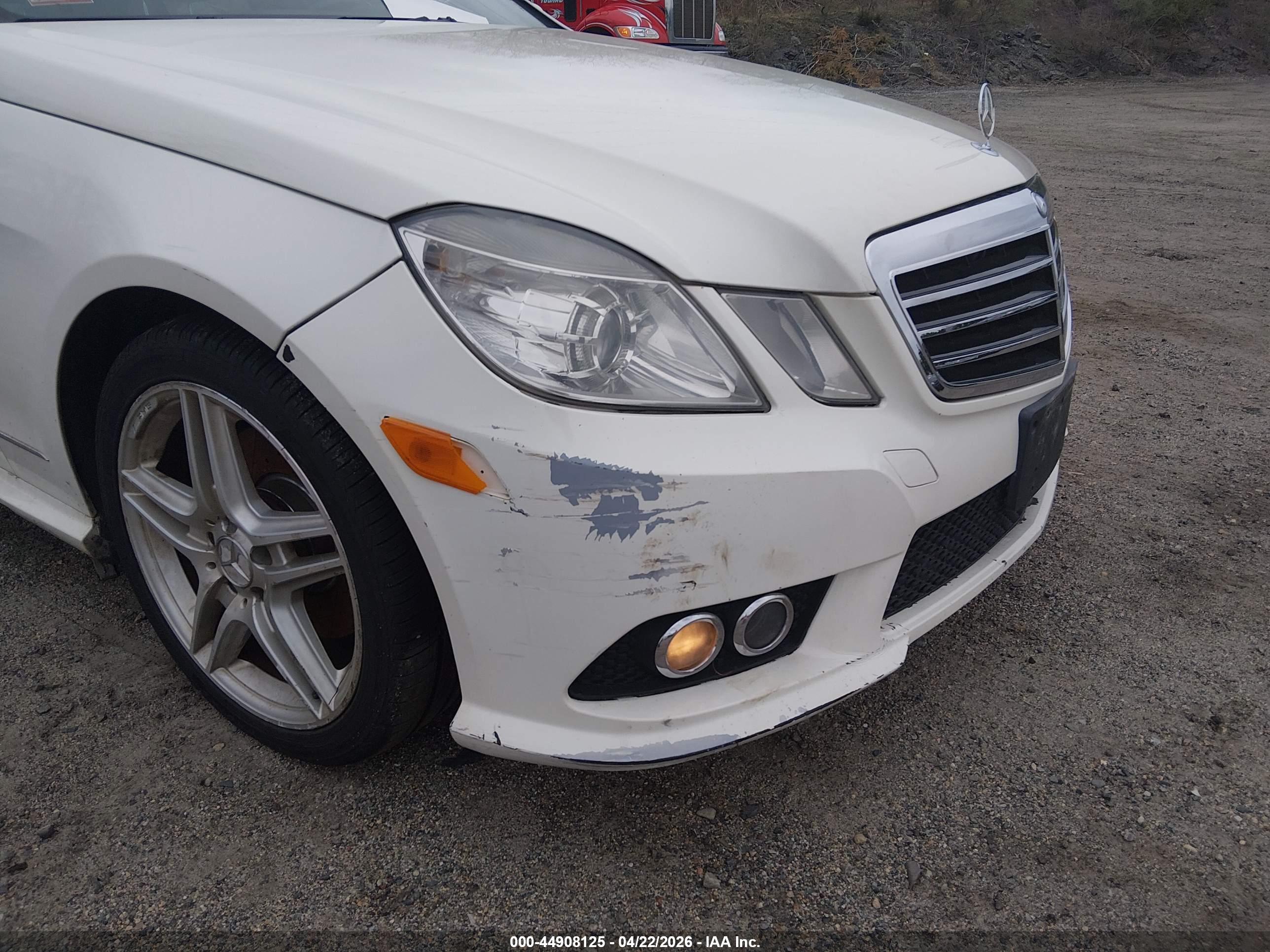 MERCEDES-BENZ E image 6