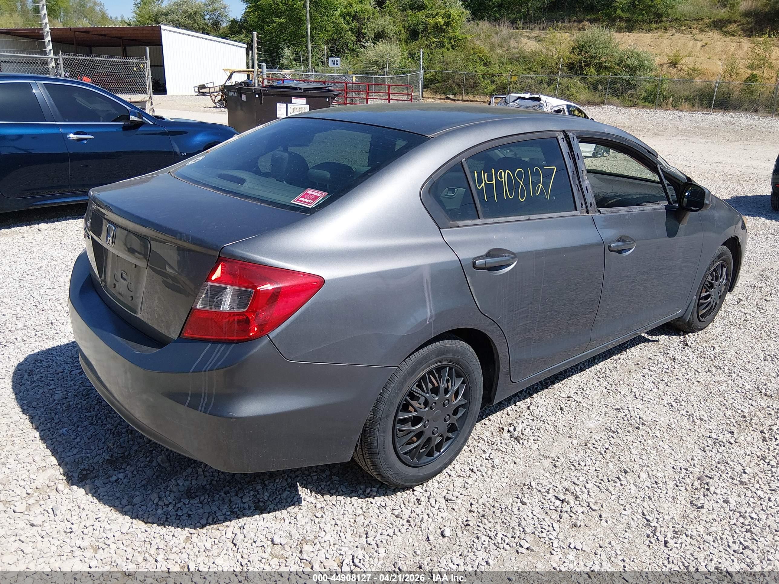 HONDA CIVIC image 4