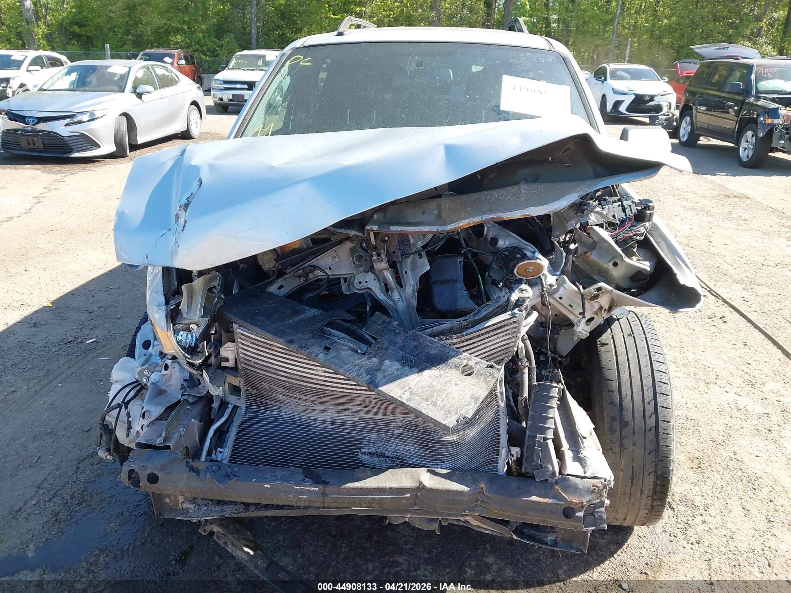 FORD ESCAPE image 6