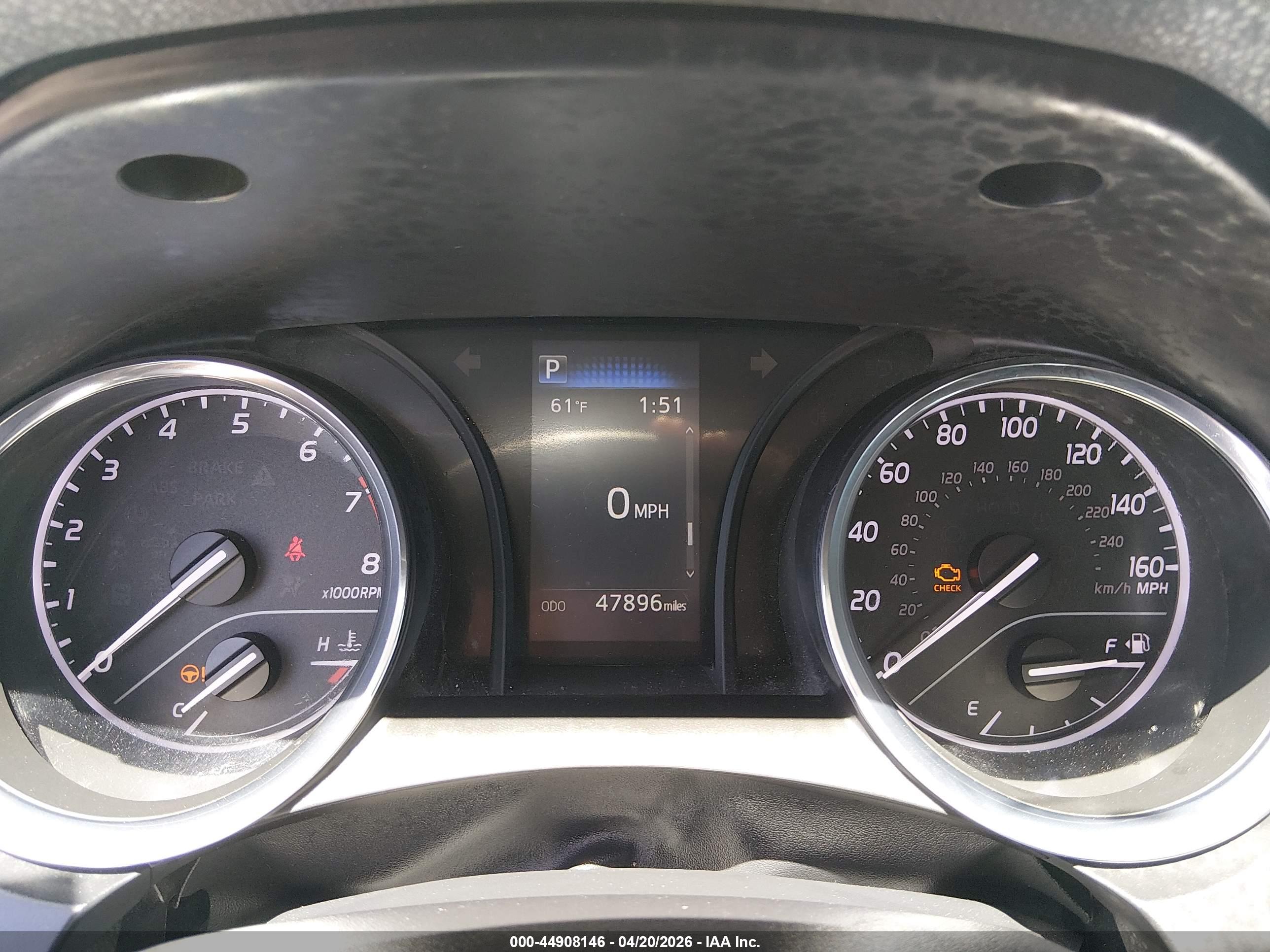 TOYOTA CAMRY image 7