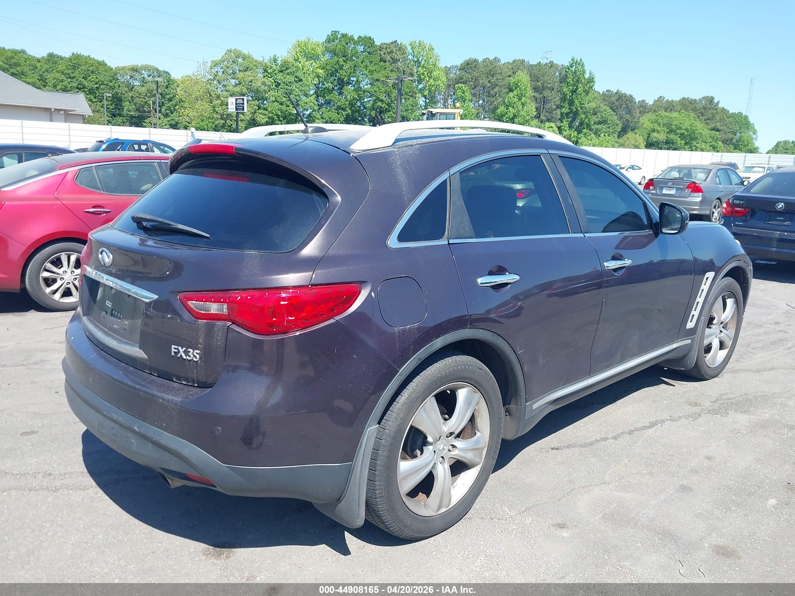 INFINITI FX35 image 4