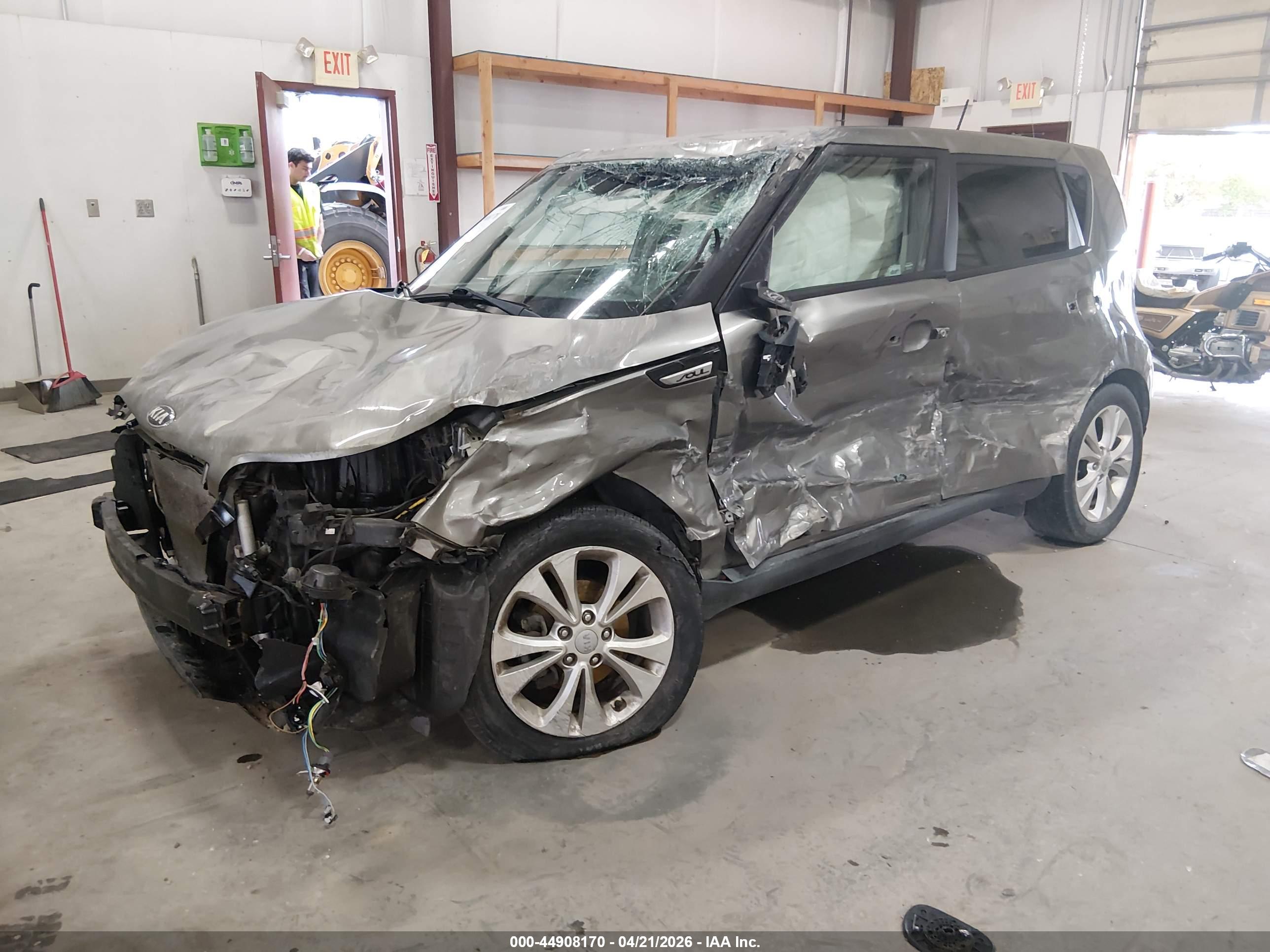 KIA SOUL image 2