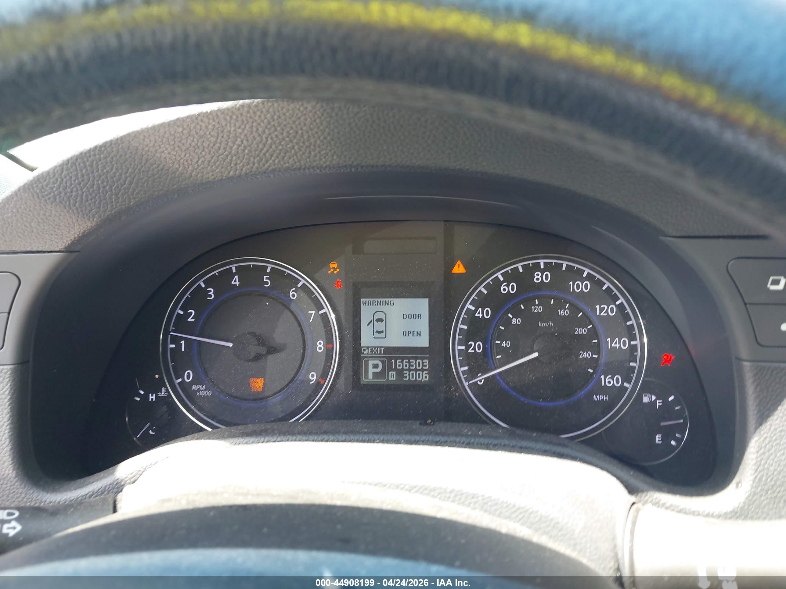 INFINITI G25X image 7