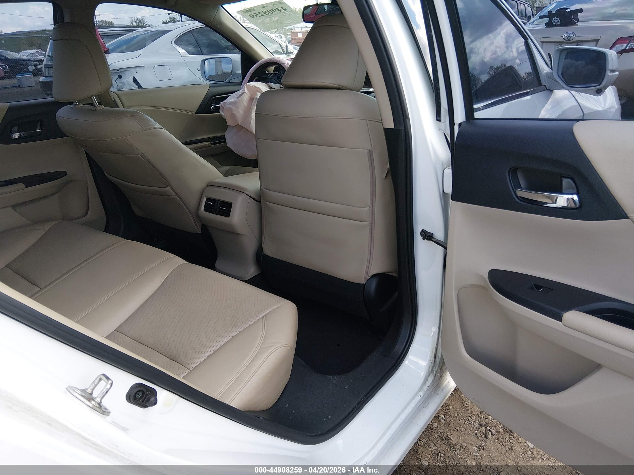 HONDA ACCORD image 8