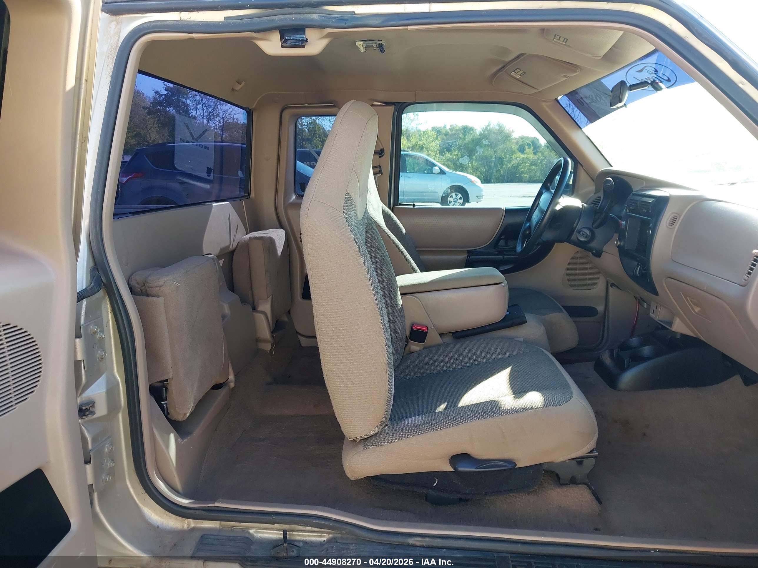 FORD RANGER image 8