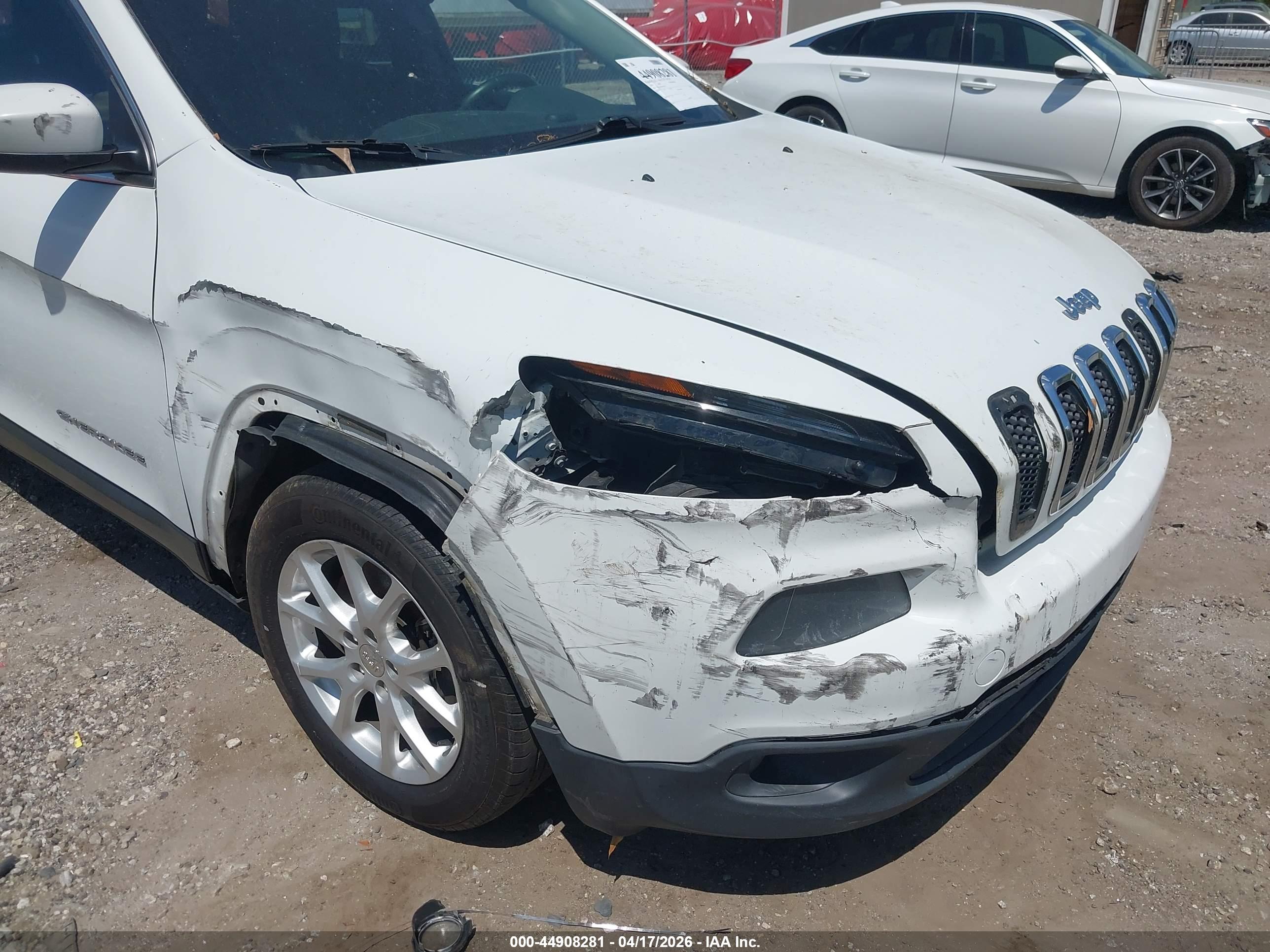JEEP CHEROKEE image 6