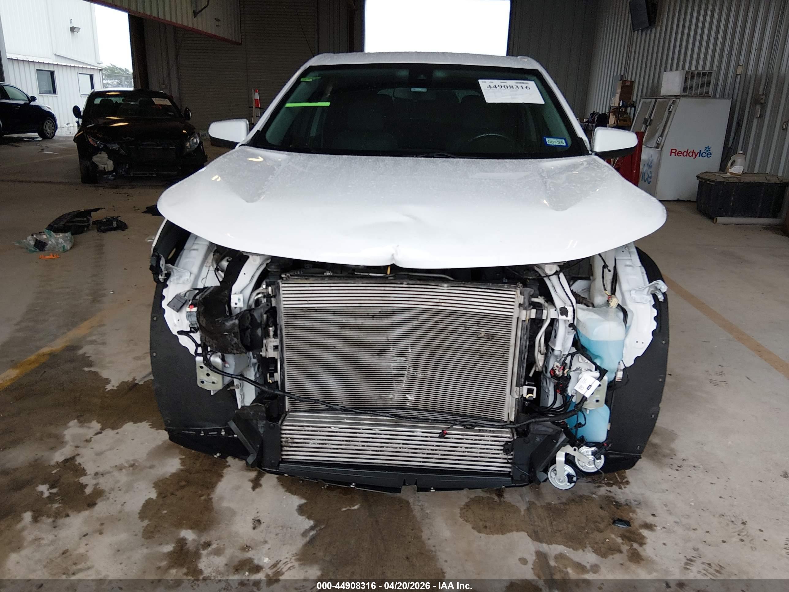 CHEVROLET EQUINOX image 6