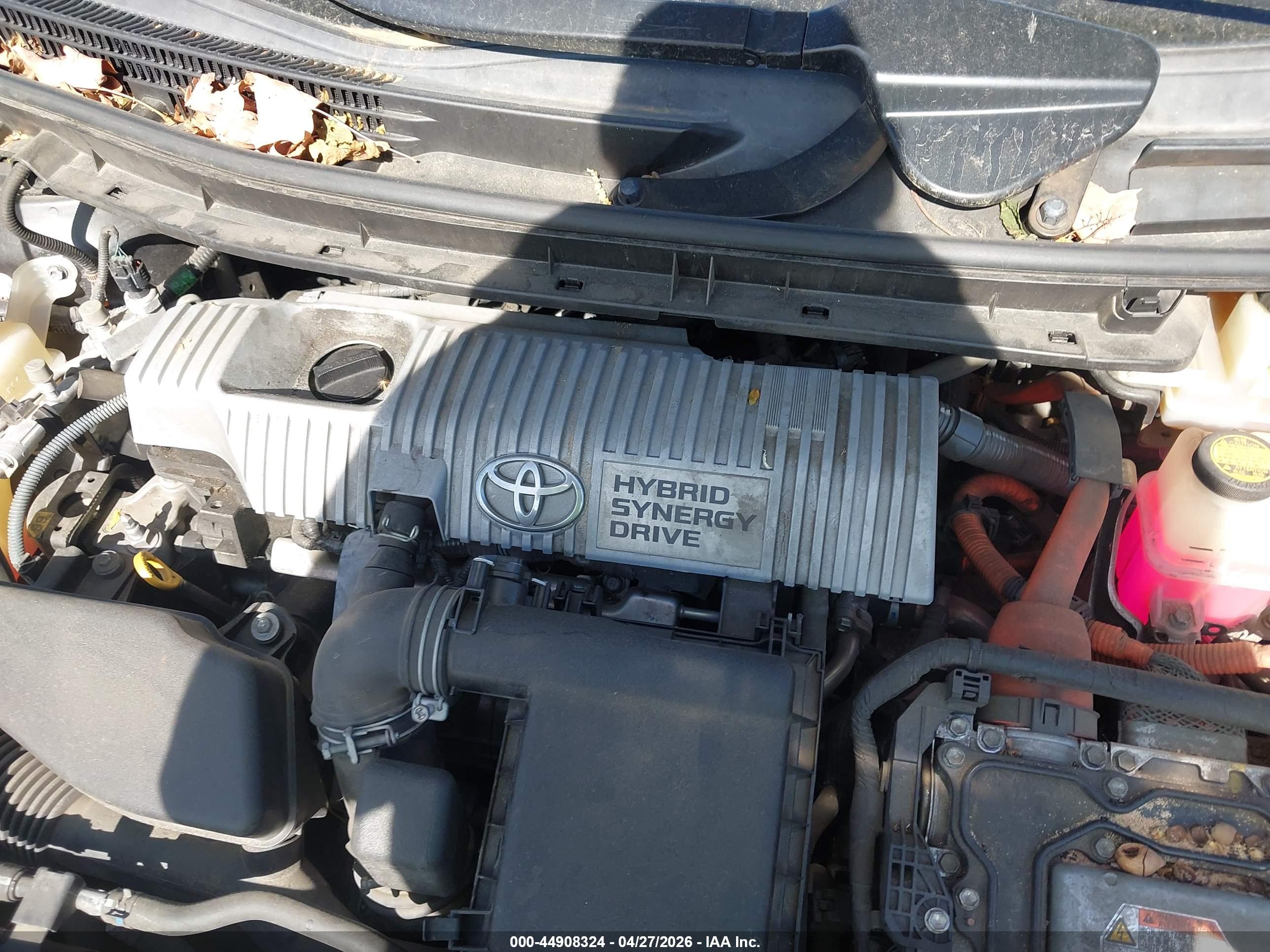 TOYOTA PRIUS image 10
