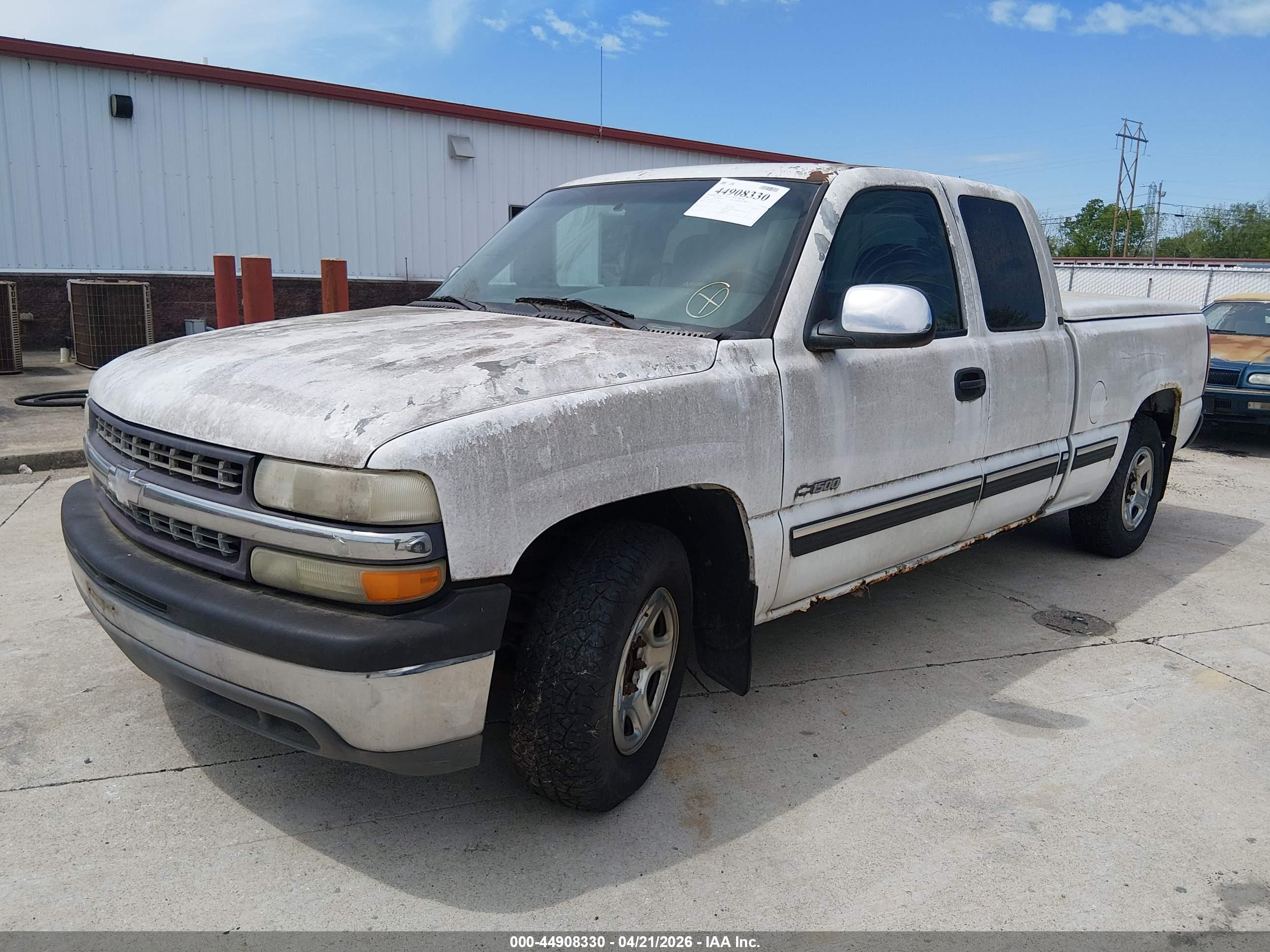 CHEVROLET SILVERADO image 2