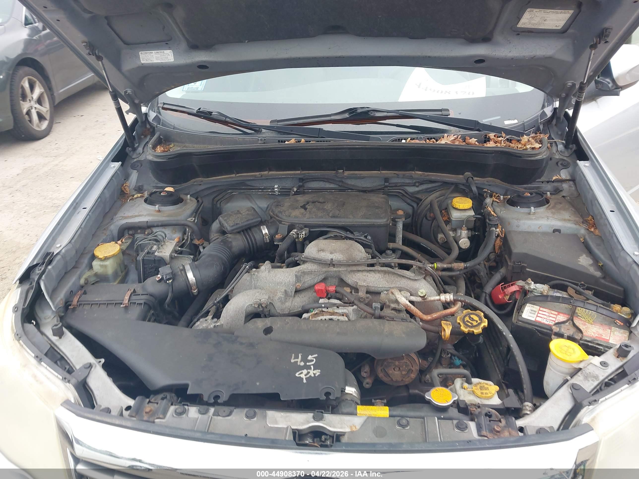 SUBARU FORESTER image 10