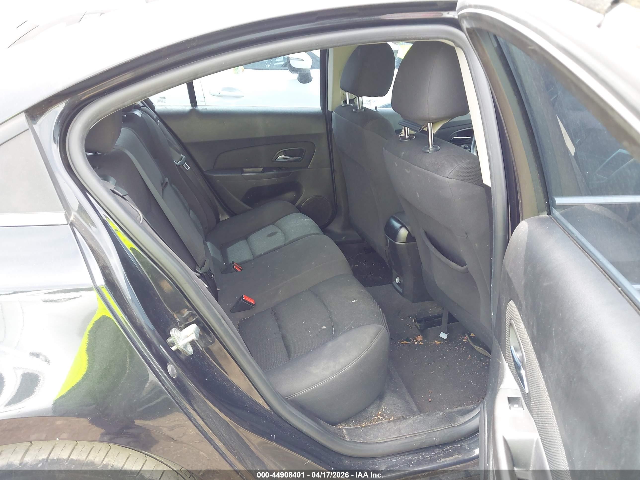 CHEVROLET CRUZE image 8