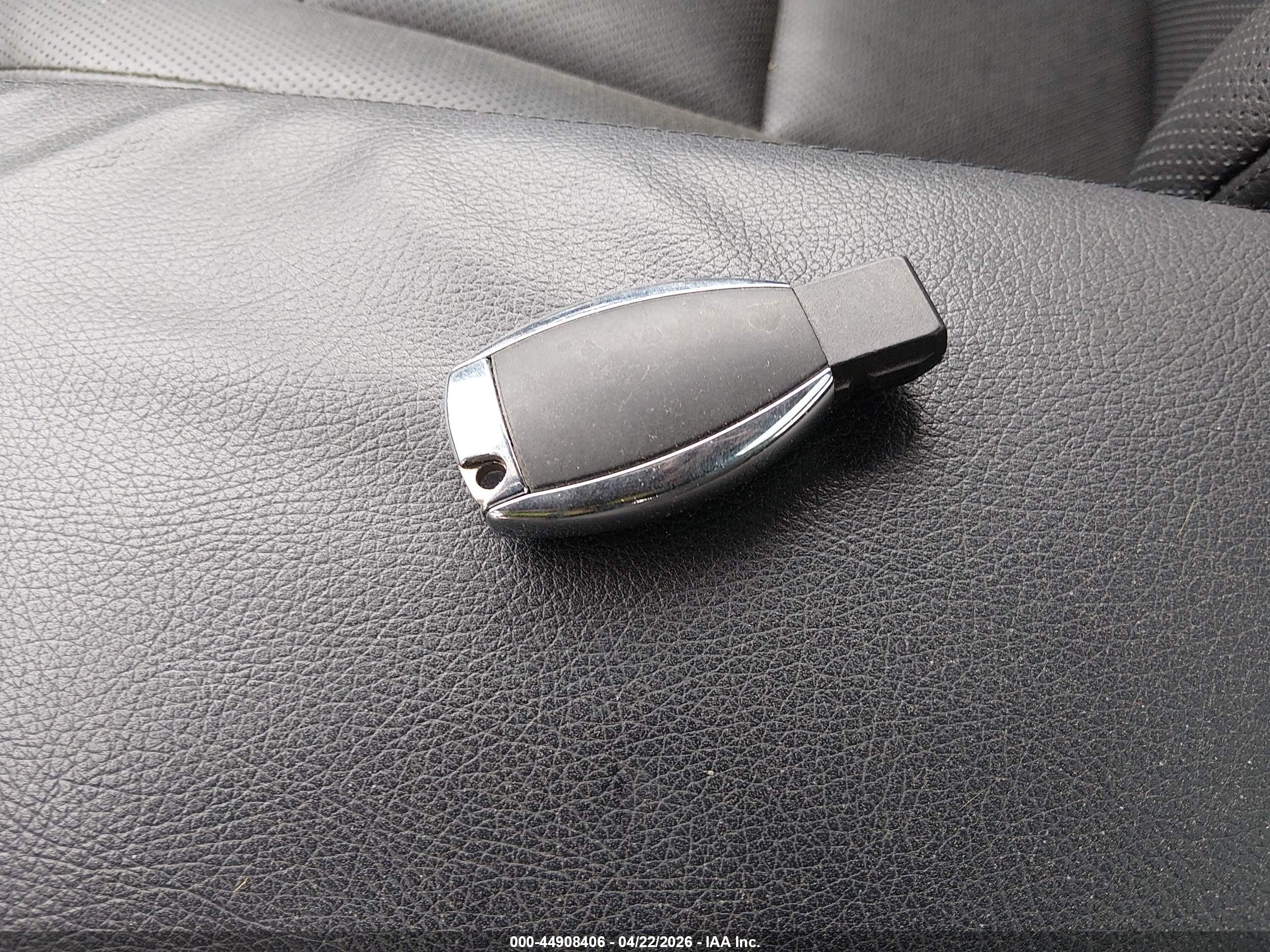MERCEDES-BENZ S image 11