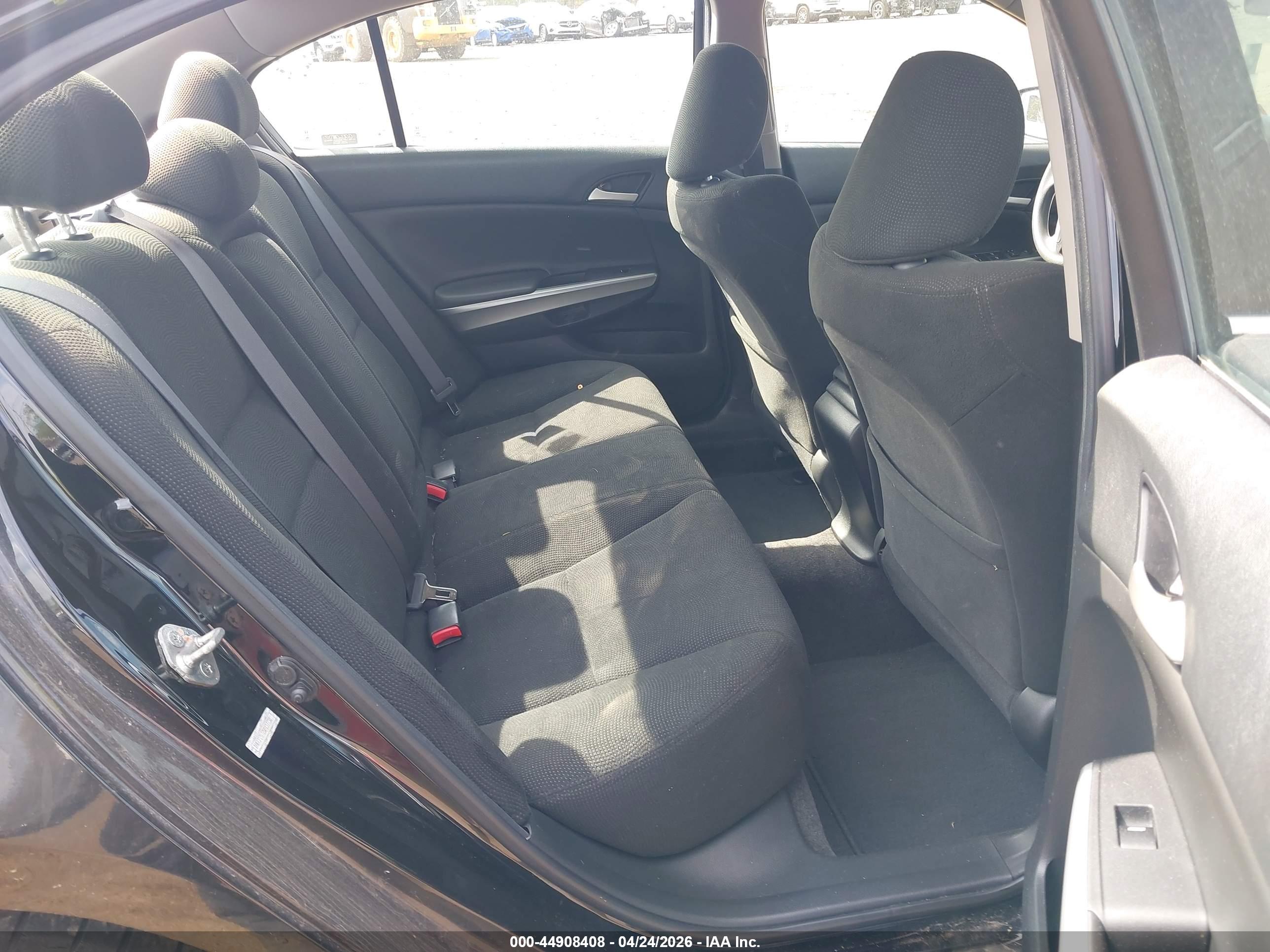 HONDA ACCORD image 8