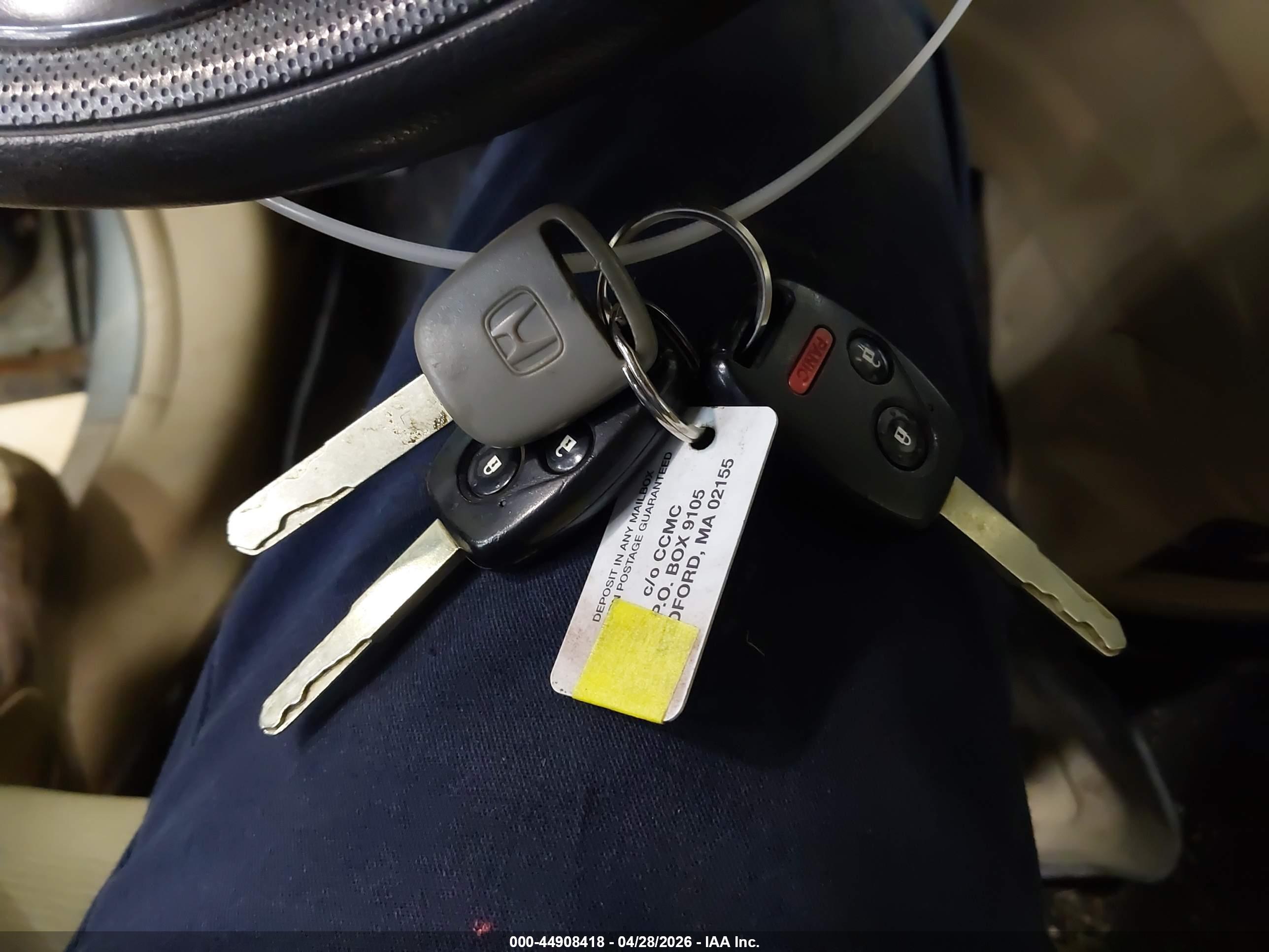 HONDA CR-V image 11