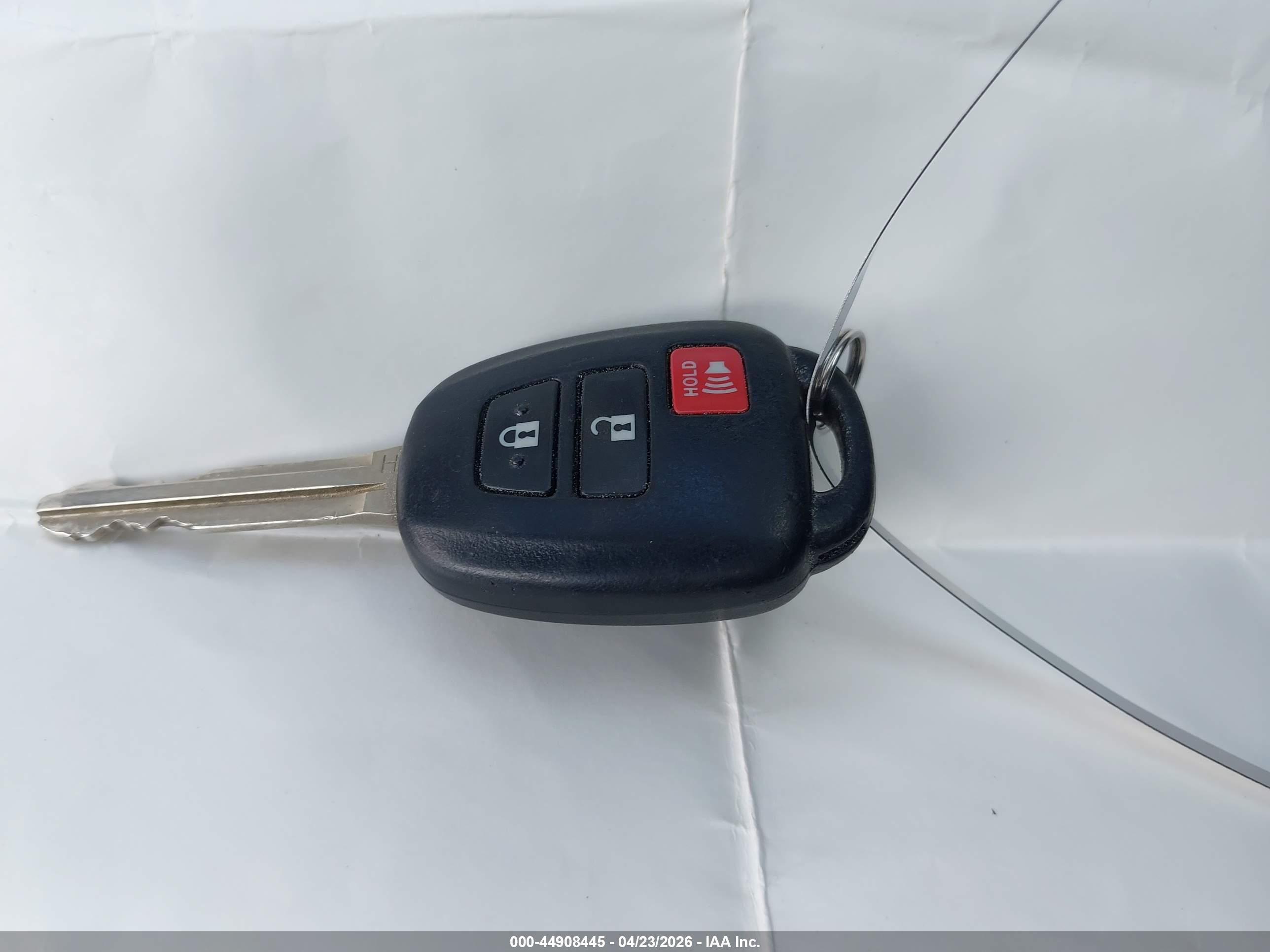 TOYOTA RAV4 image 11