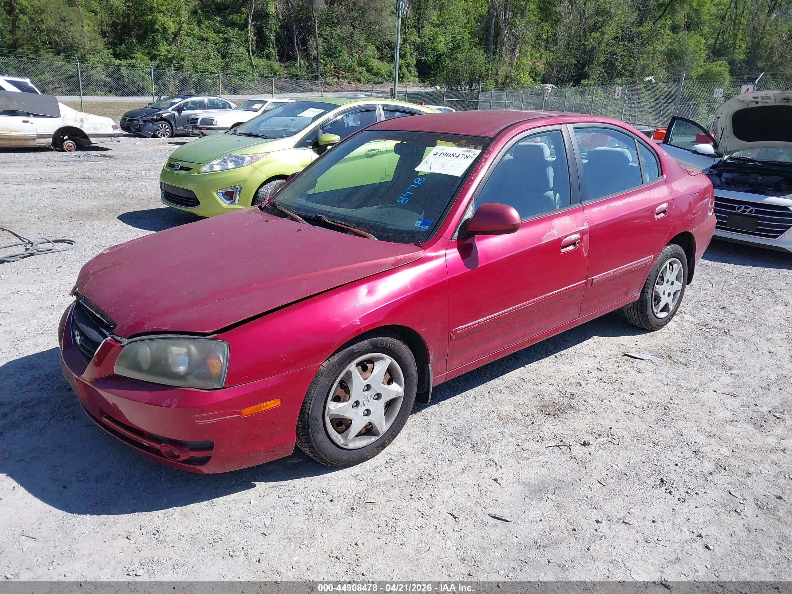 HYUNDAI ELANTRA image 2