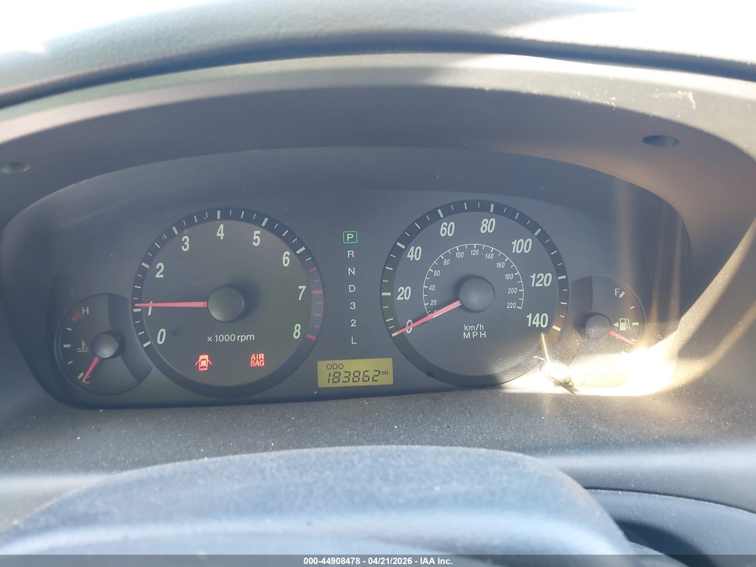 HYUNDAI ELANTRA image 7