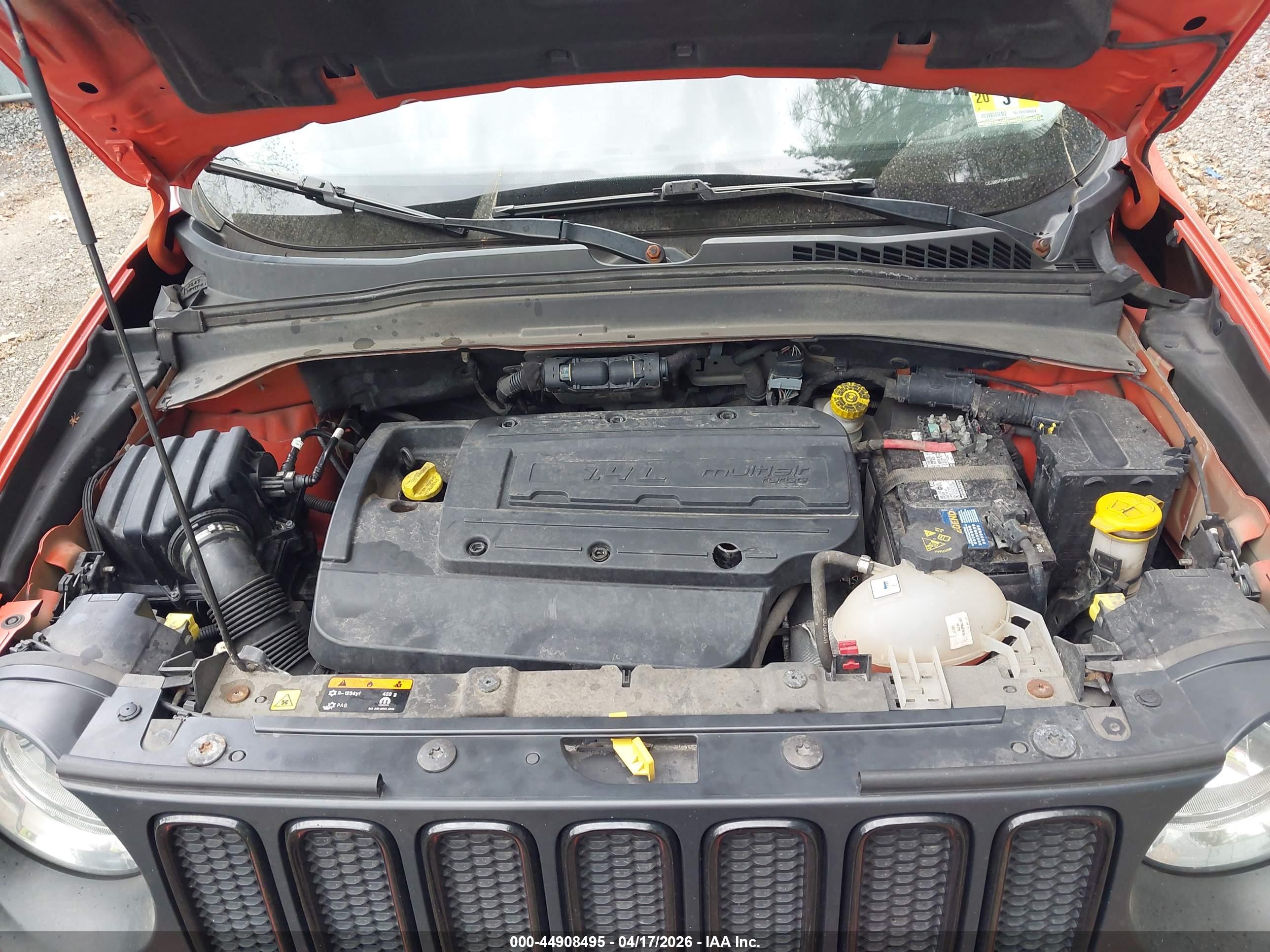 JEEP RENEGADE image 10