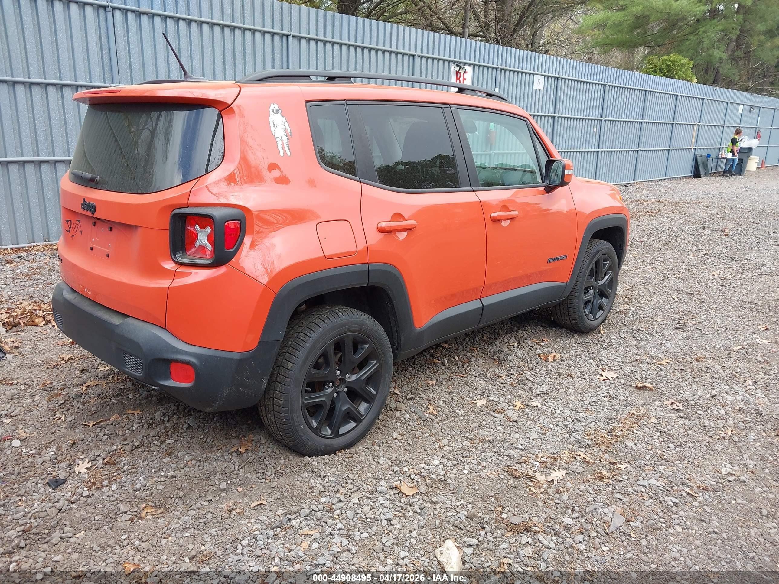 JEEP RENEGADE image 4
