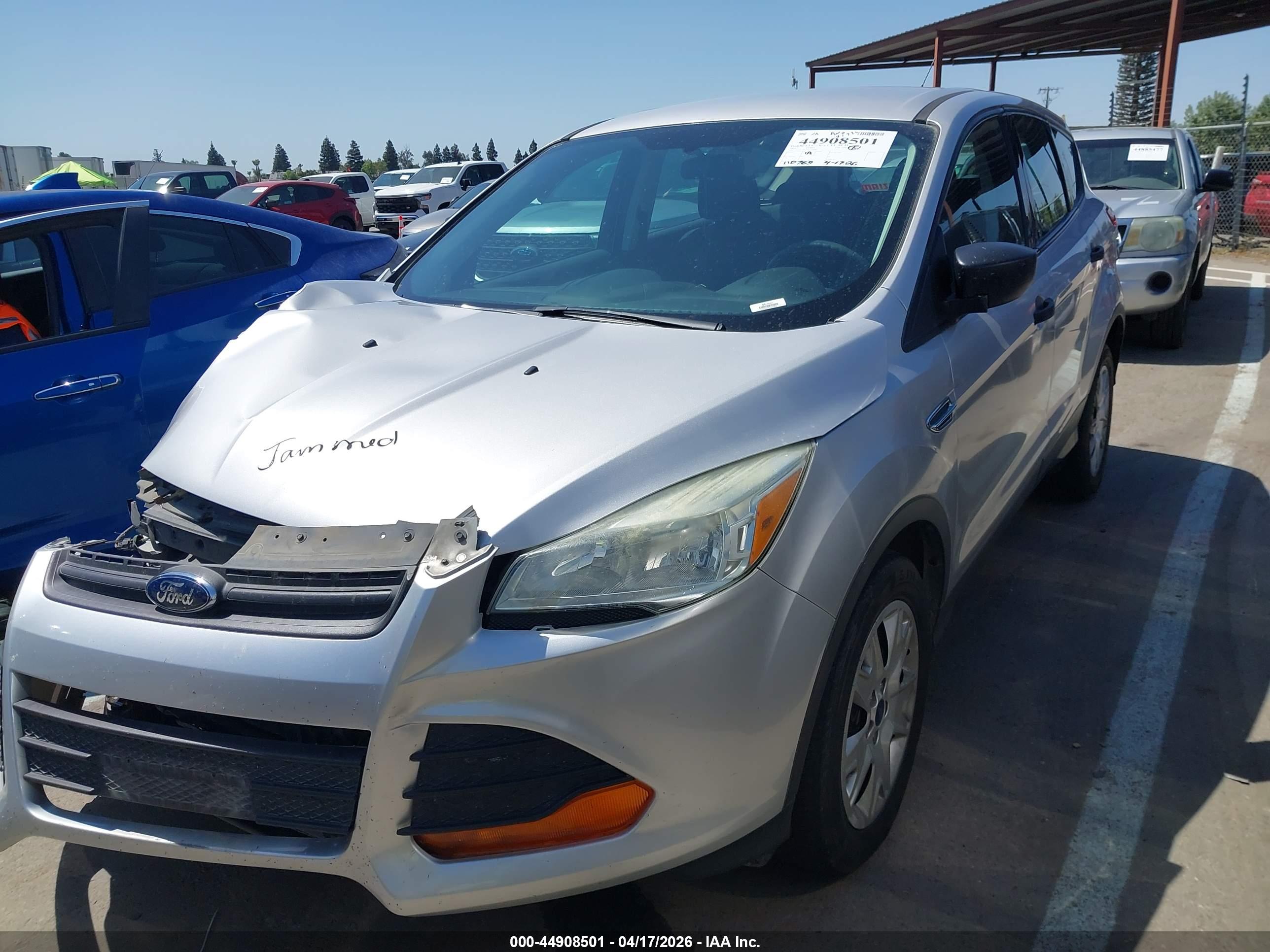 FORD ESCAPE image 2
