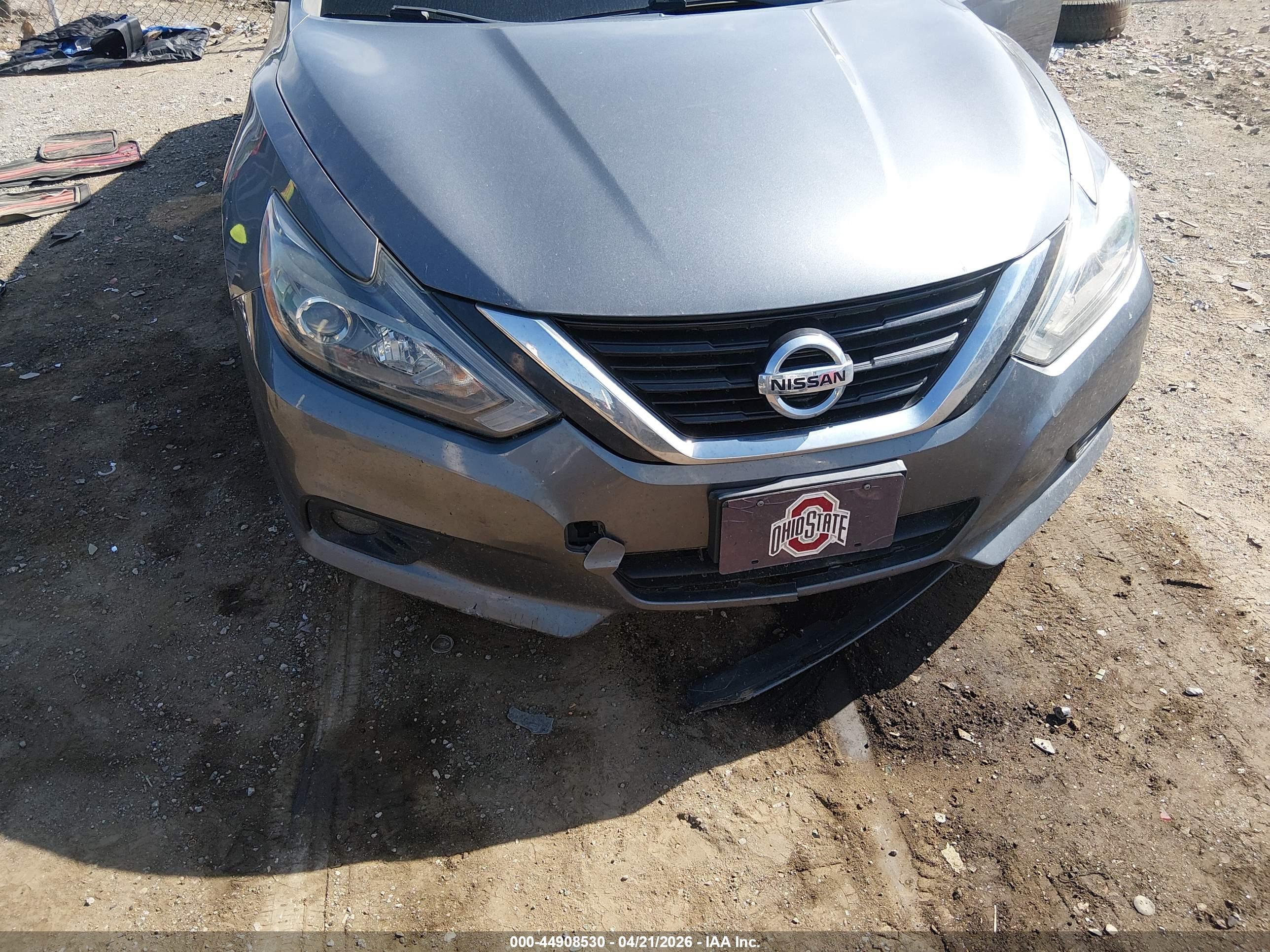 NISSAN ALTIMA image 6