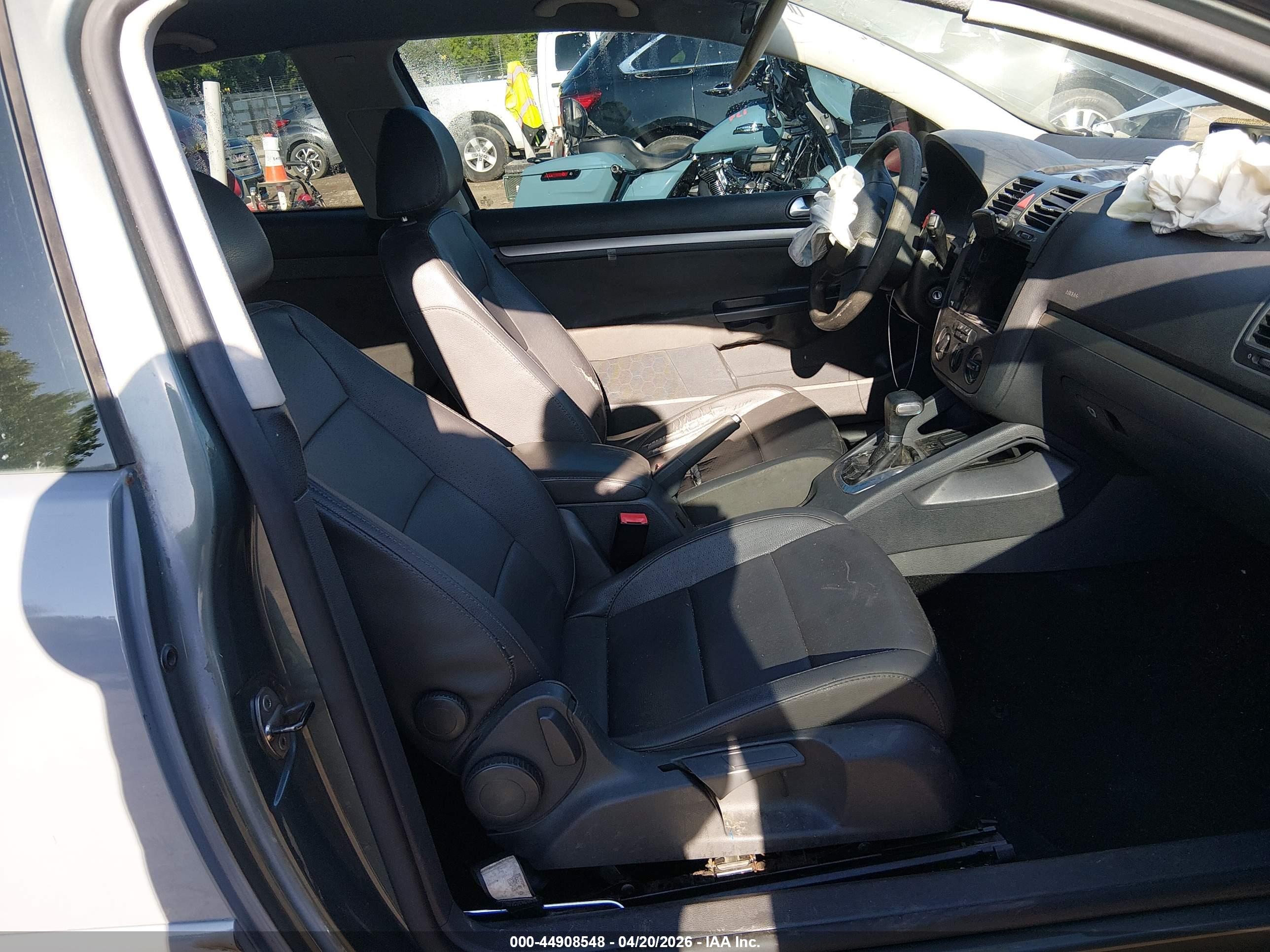 VOLKSWAGEN RABBIT image 5