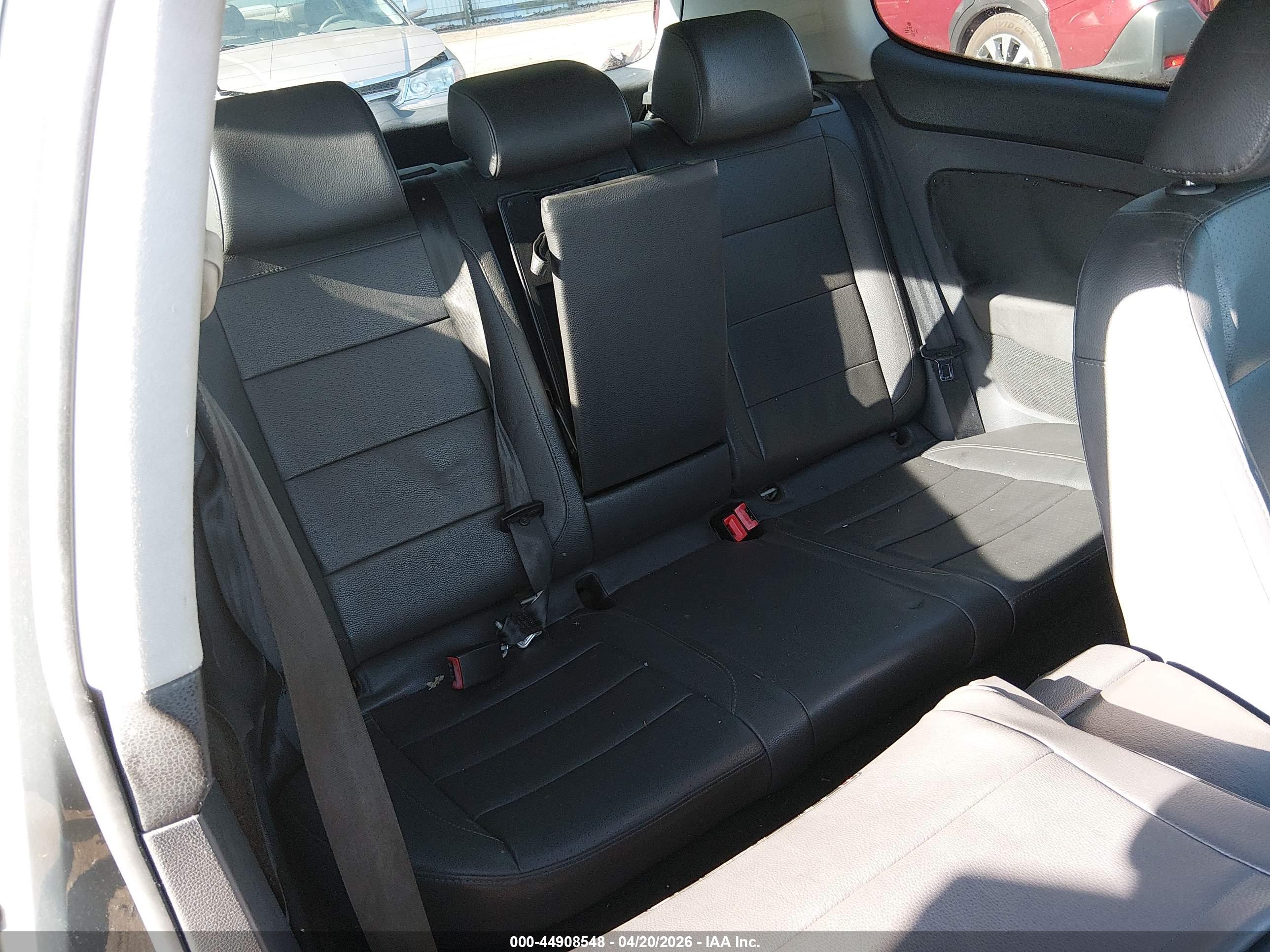 VOLKSWAGEN RABBIT image 8
