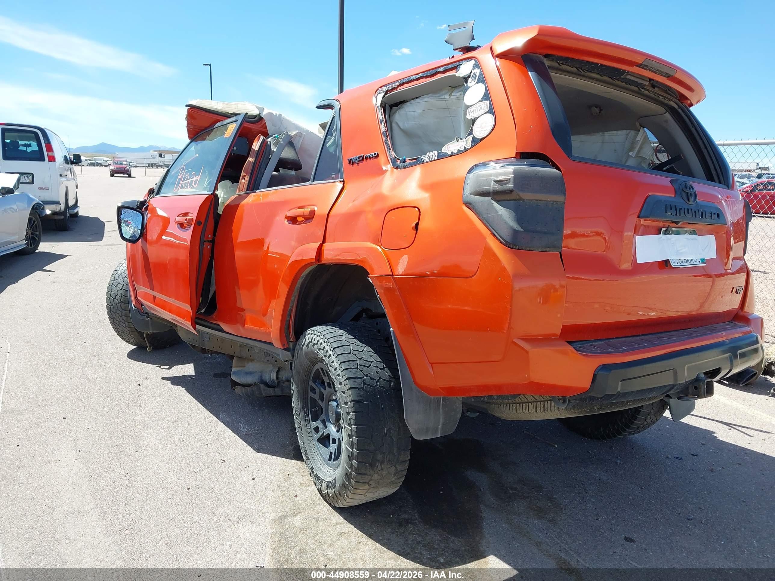 TOYOTA 4RUNNER image 3