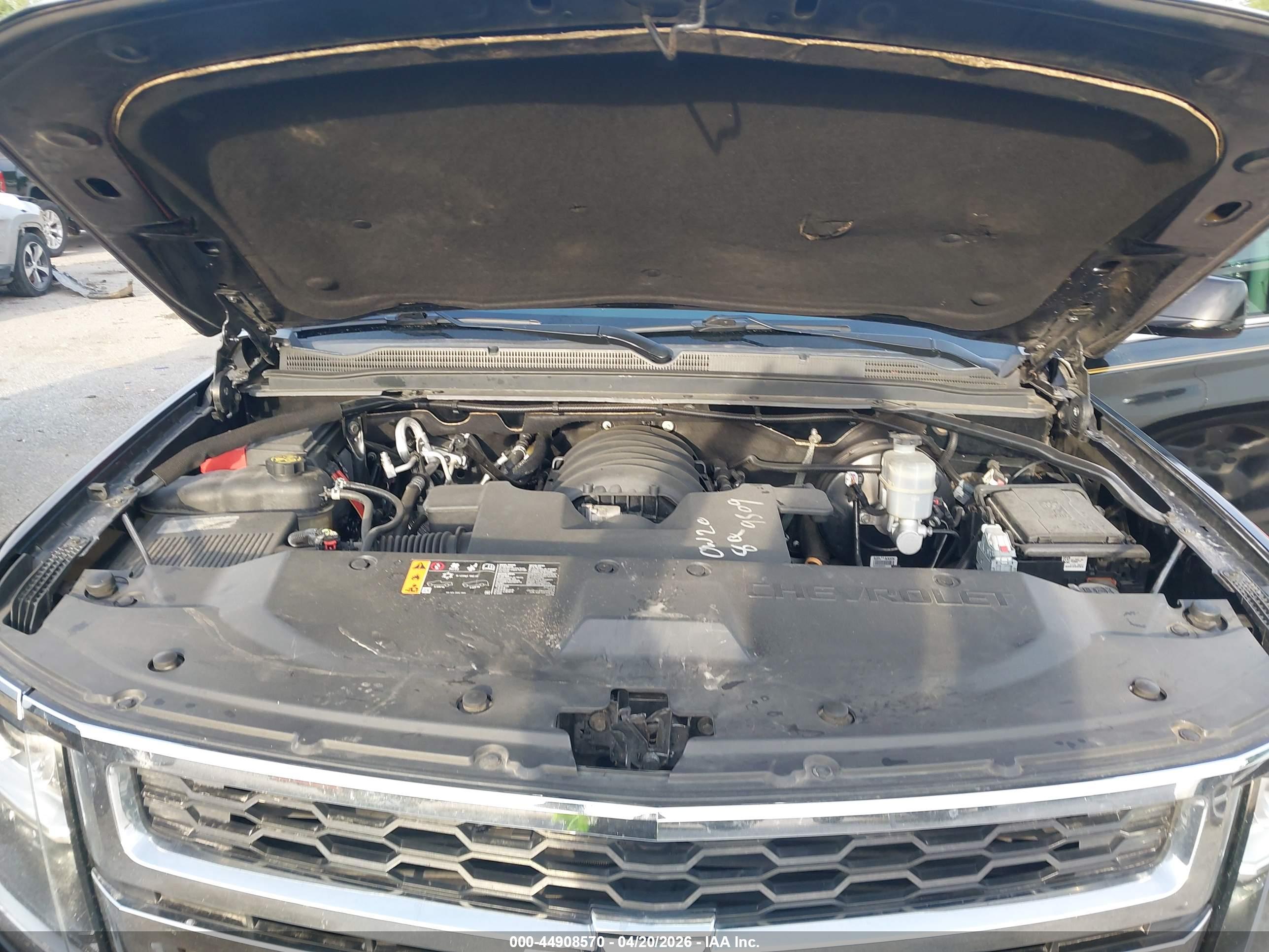 CHEVROLET TAHOE image 10