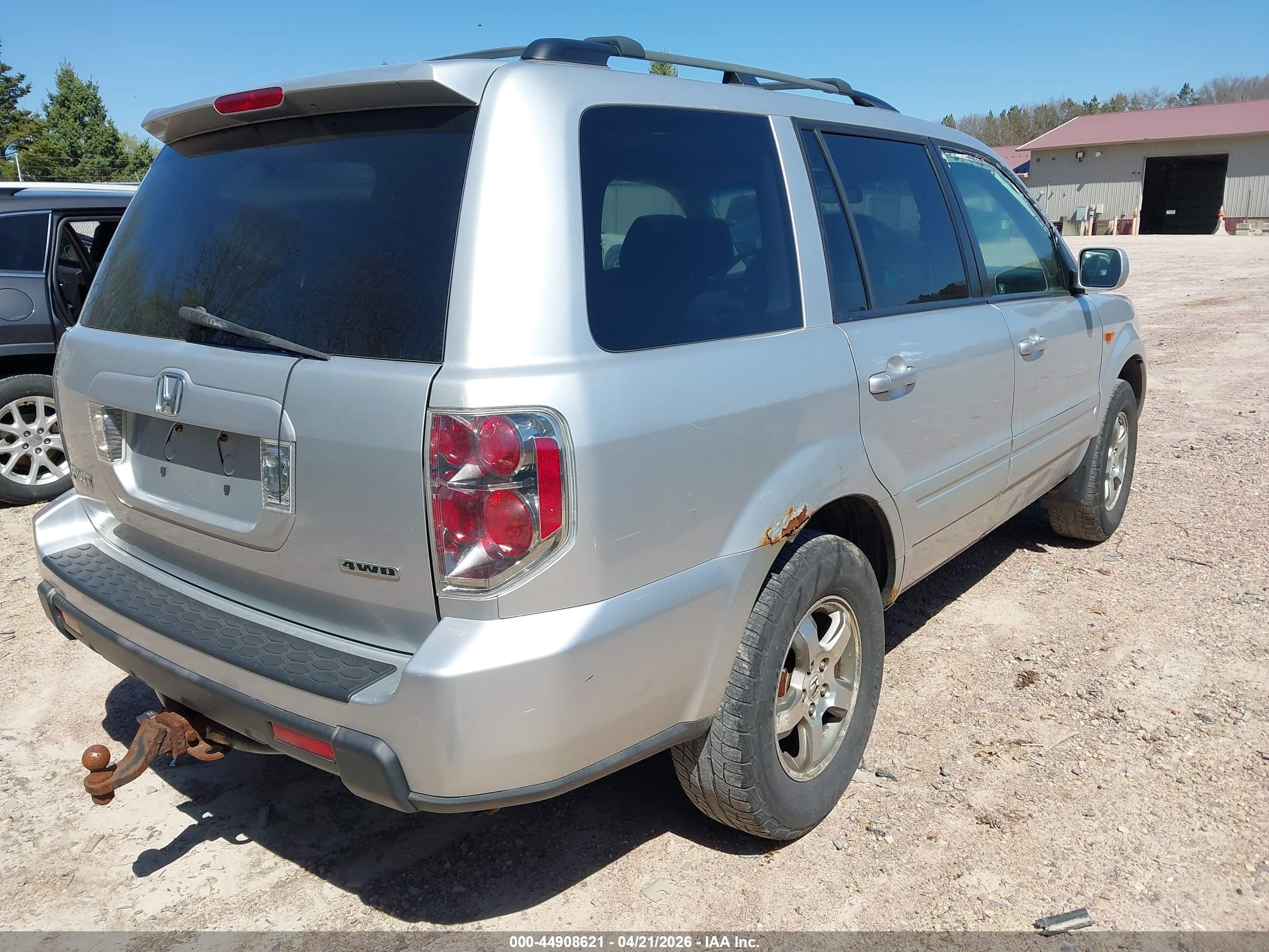 HONDA PILOT image 4