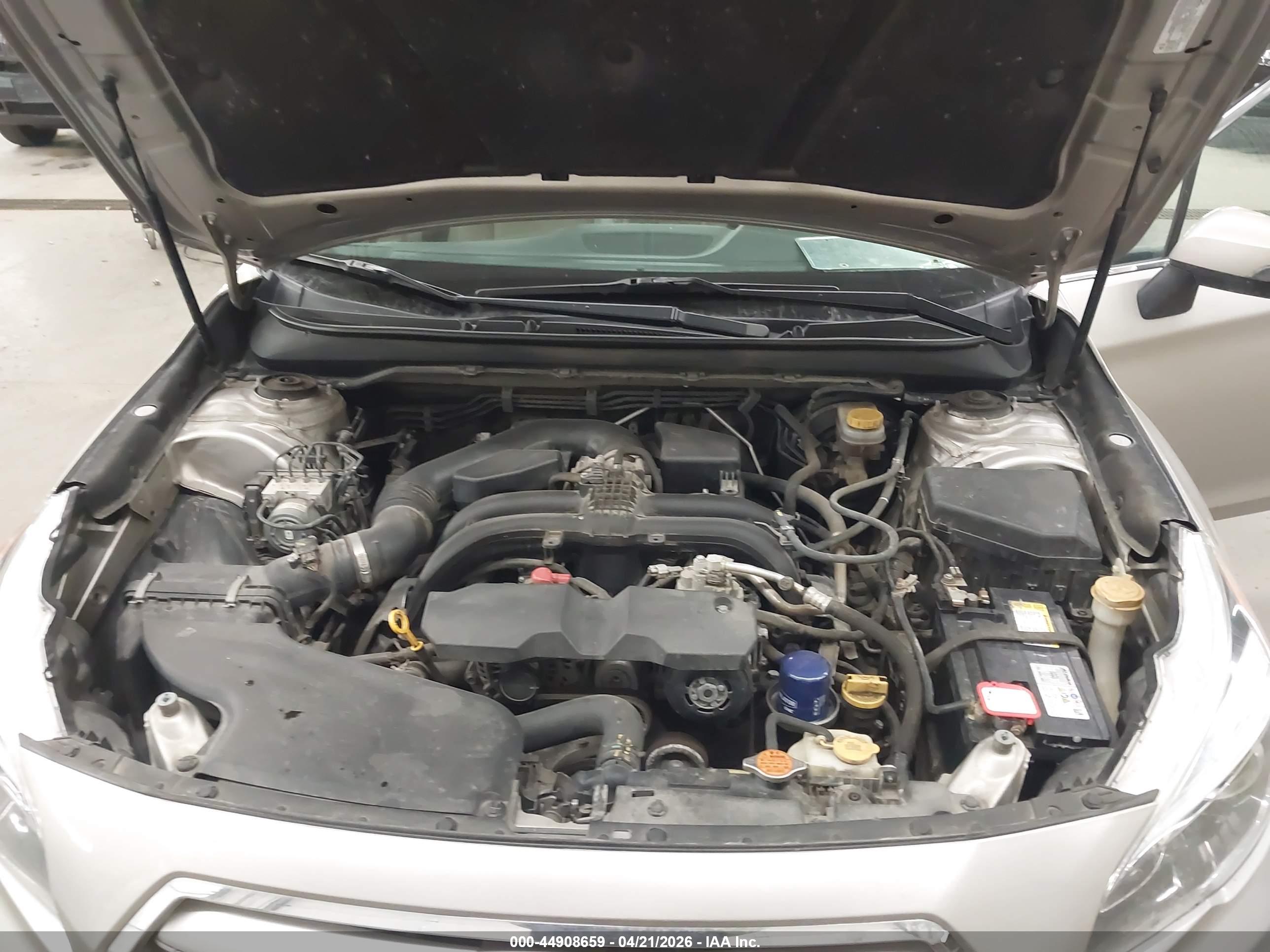 SUBARU LEGACY image 10