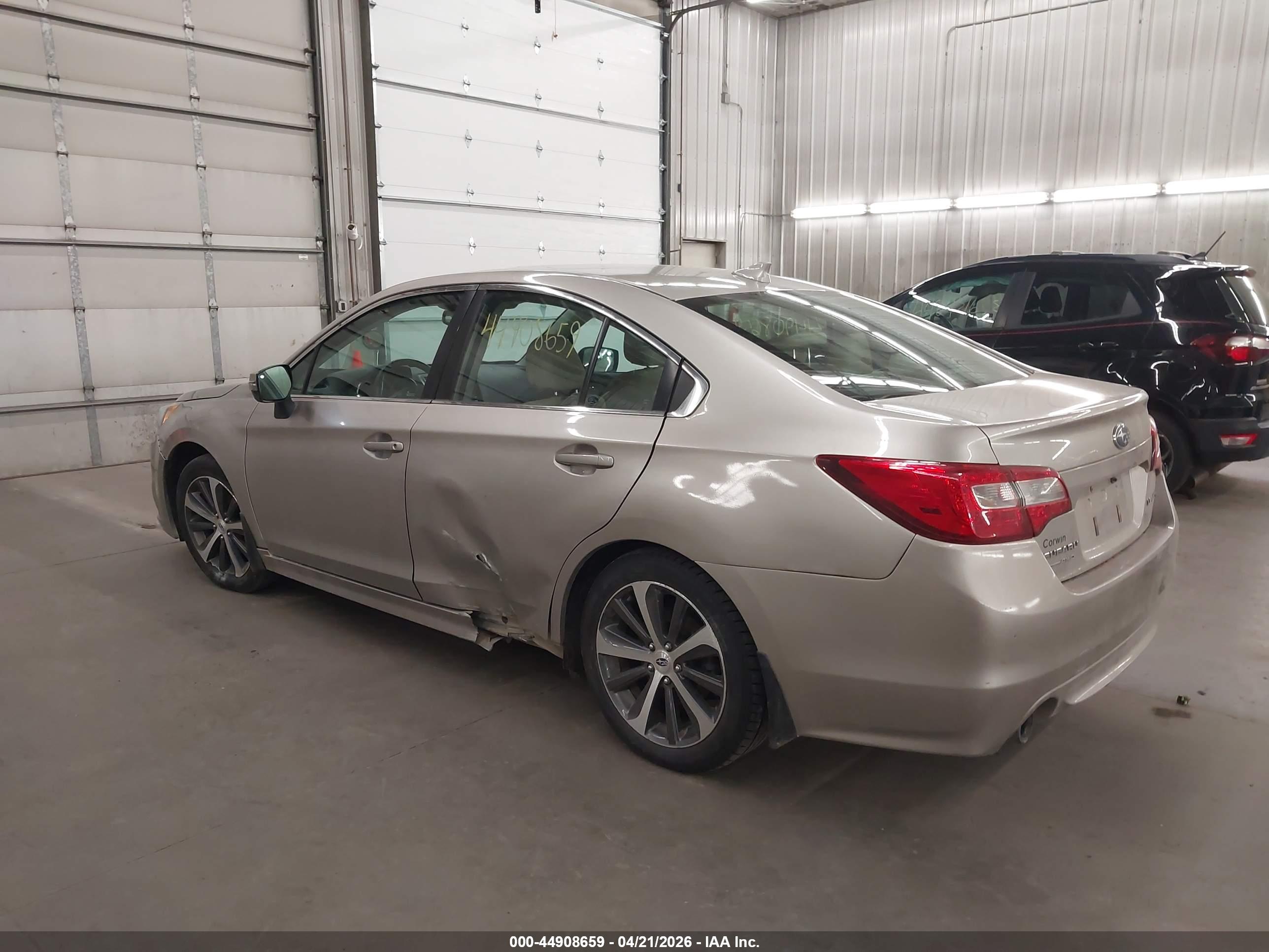 SUBARU LEGACY image 3