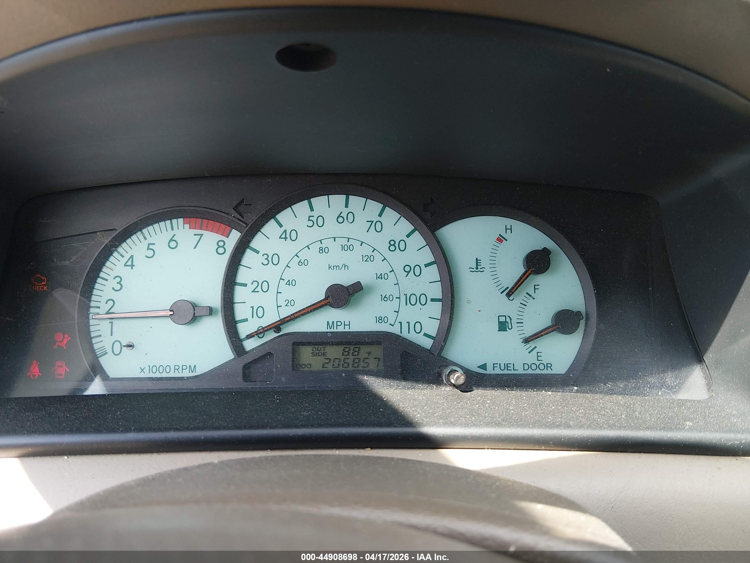 TOYOTA COROLLA image 7