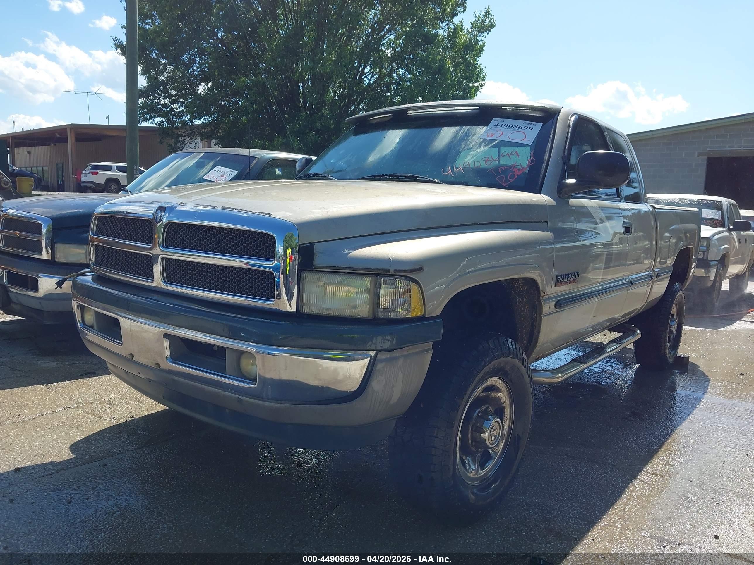 DODGE RAM image 2