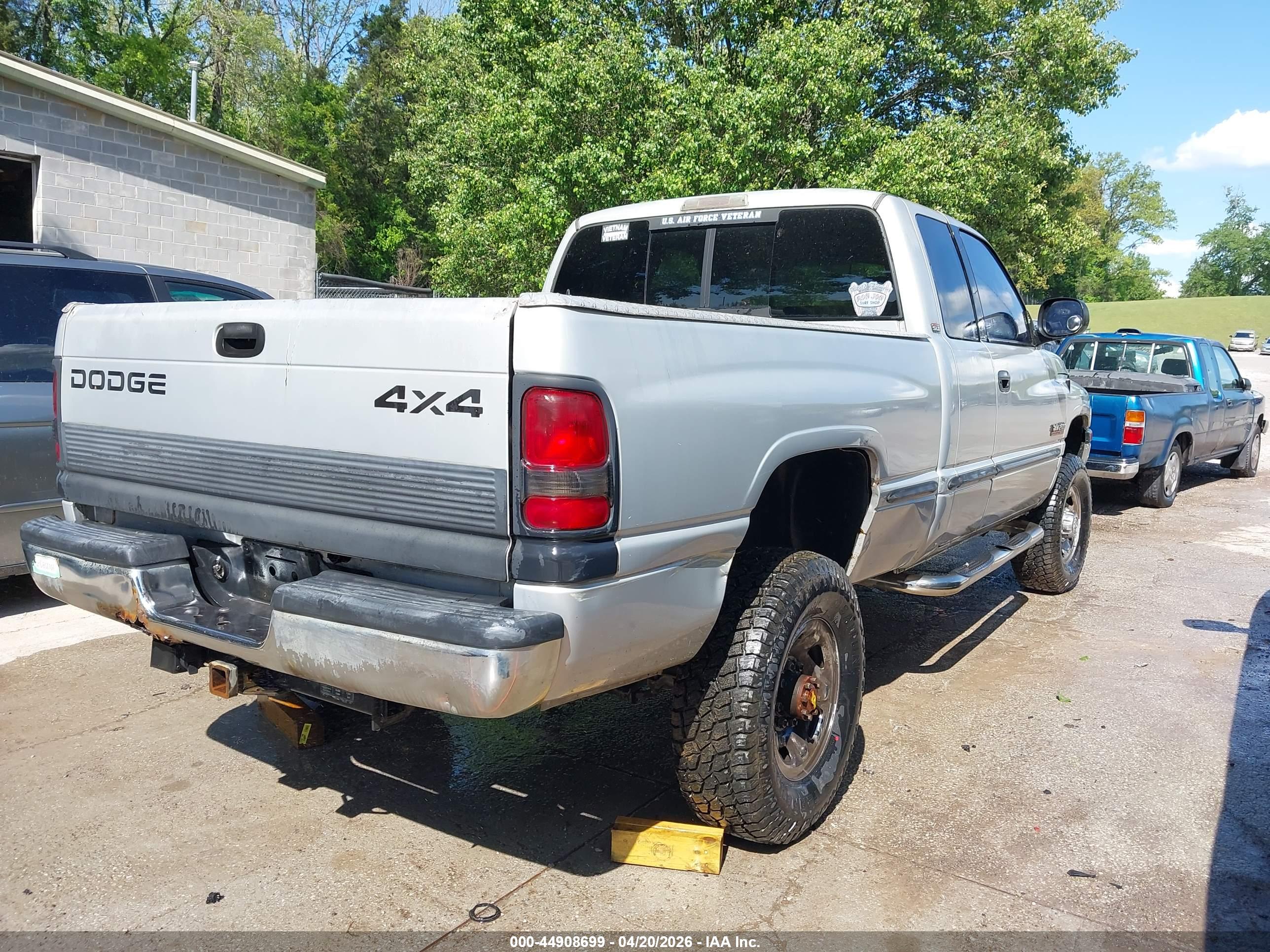 DODGE RAM image 4