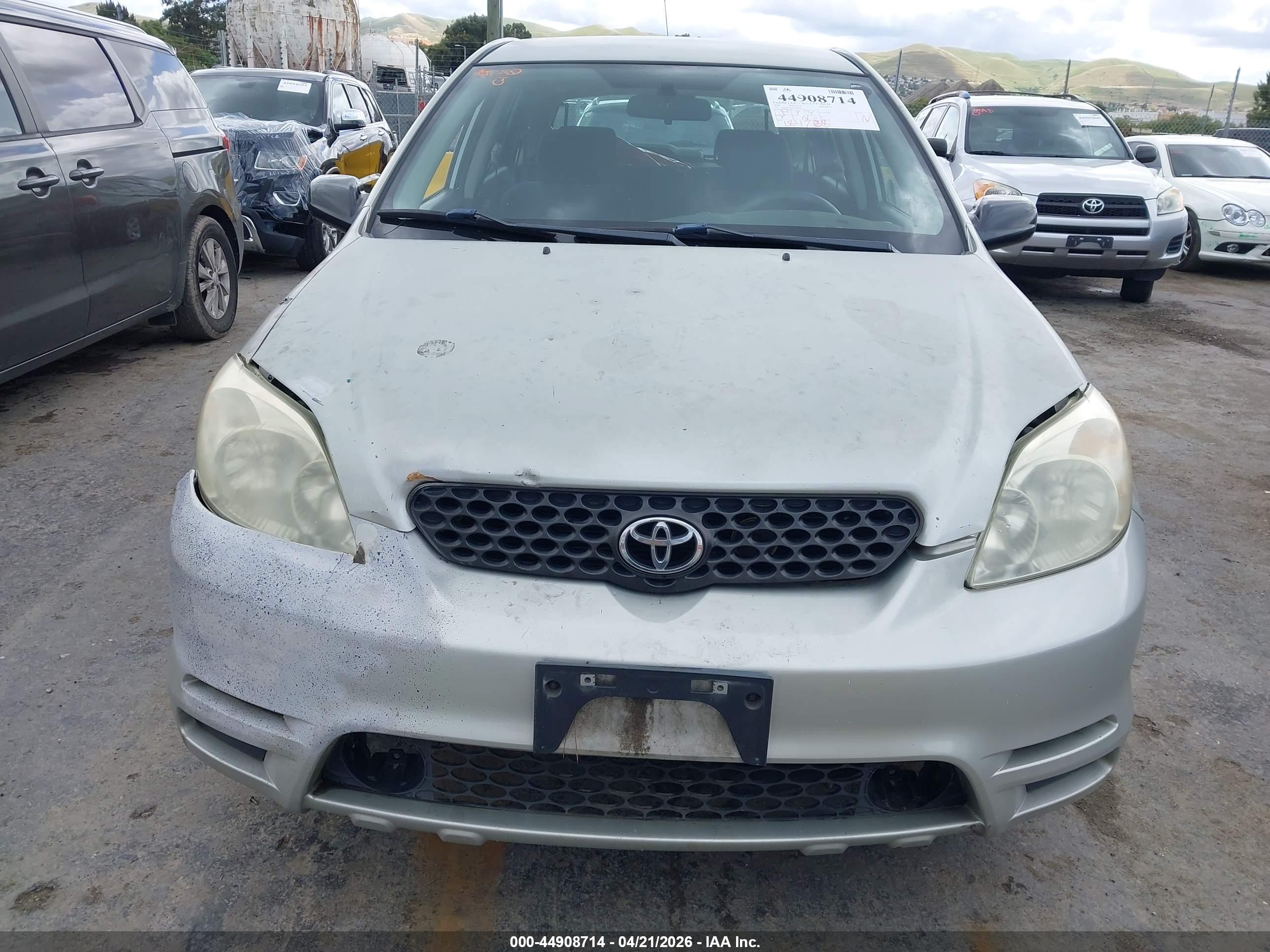 TOYOTA MATRIX image 6