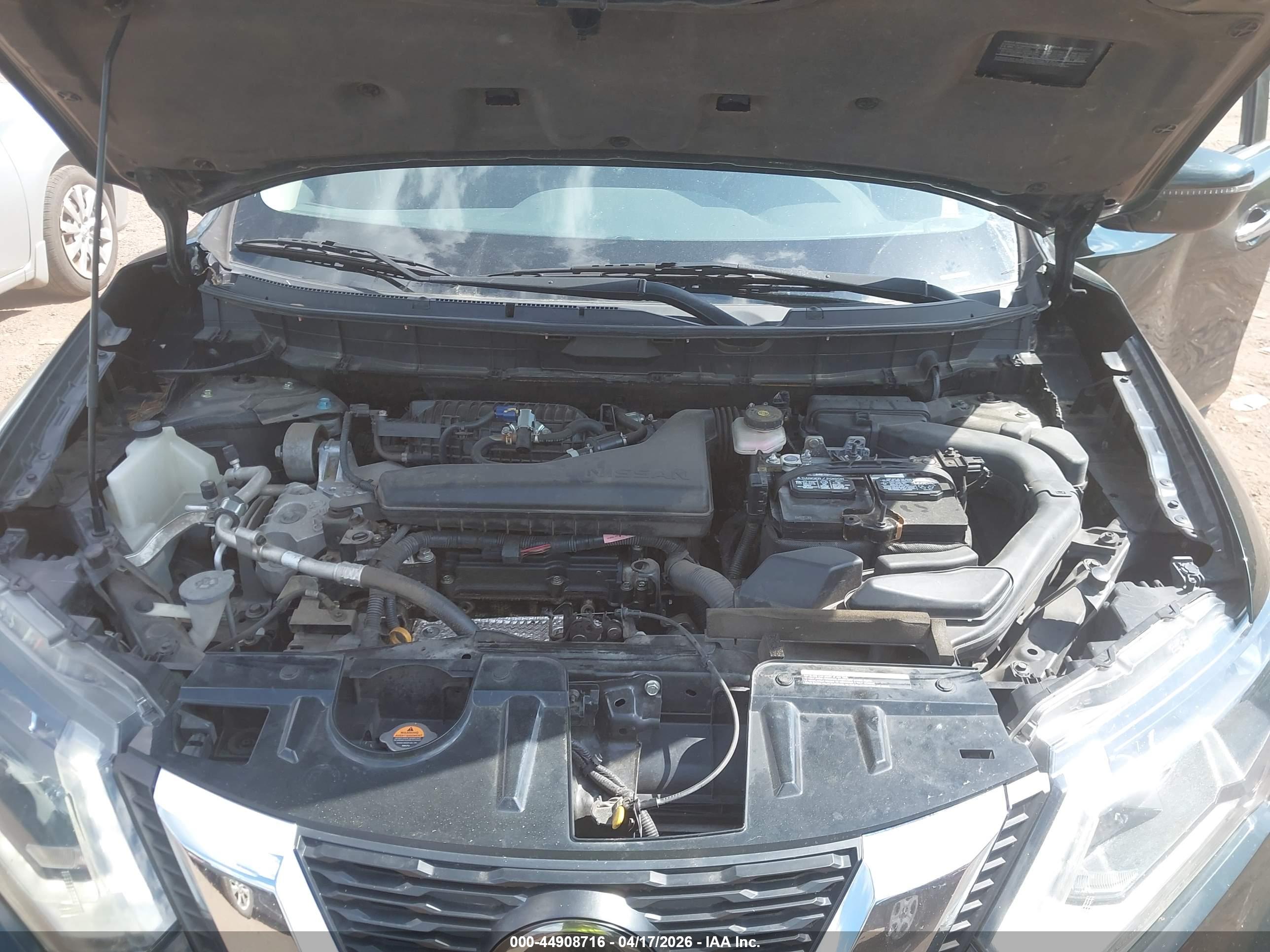 NISSAN ROGUE image 10