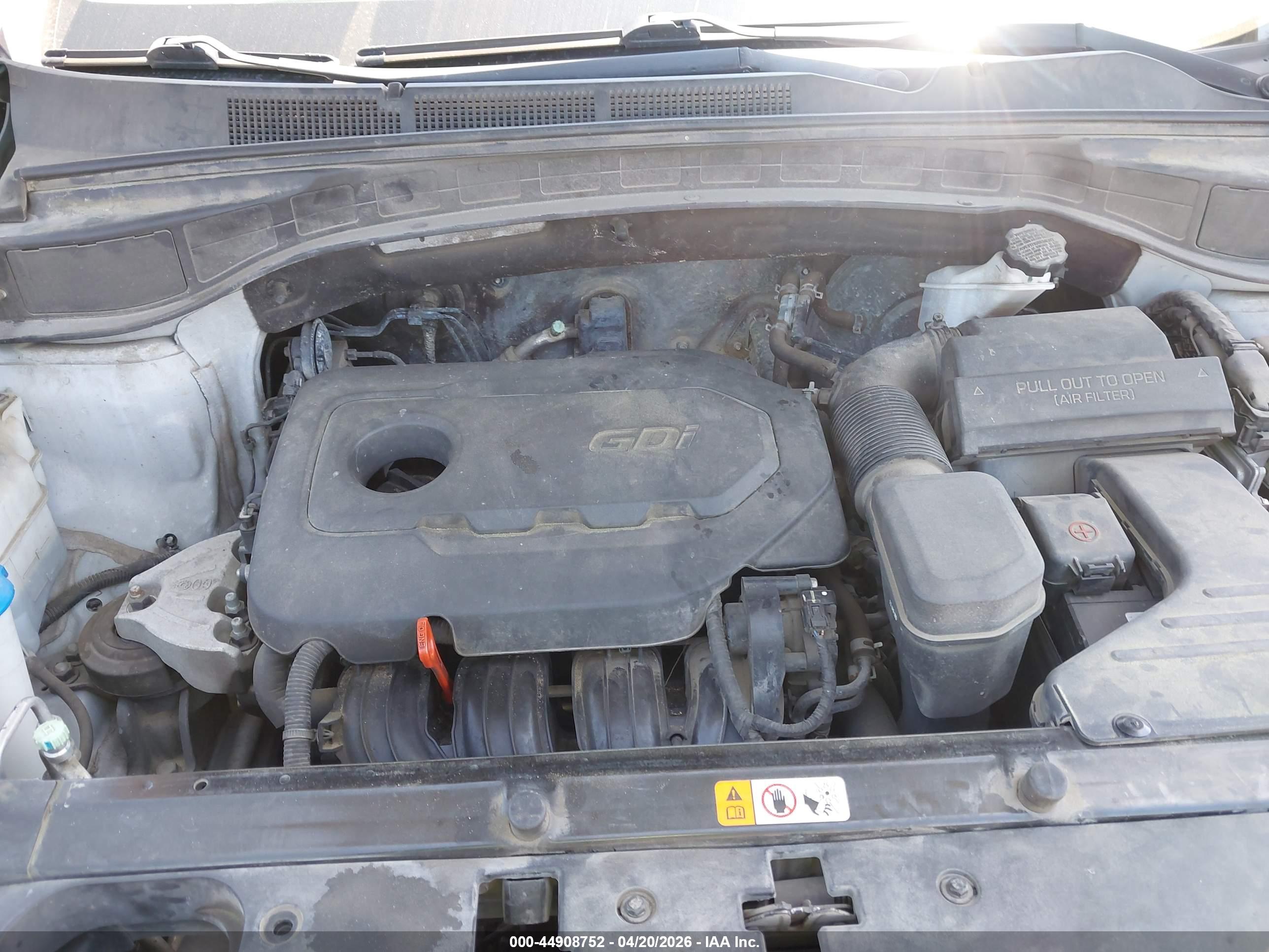 HYUNDAI SANTA image 10