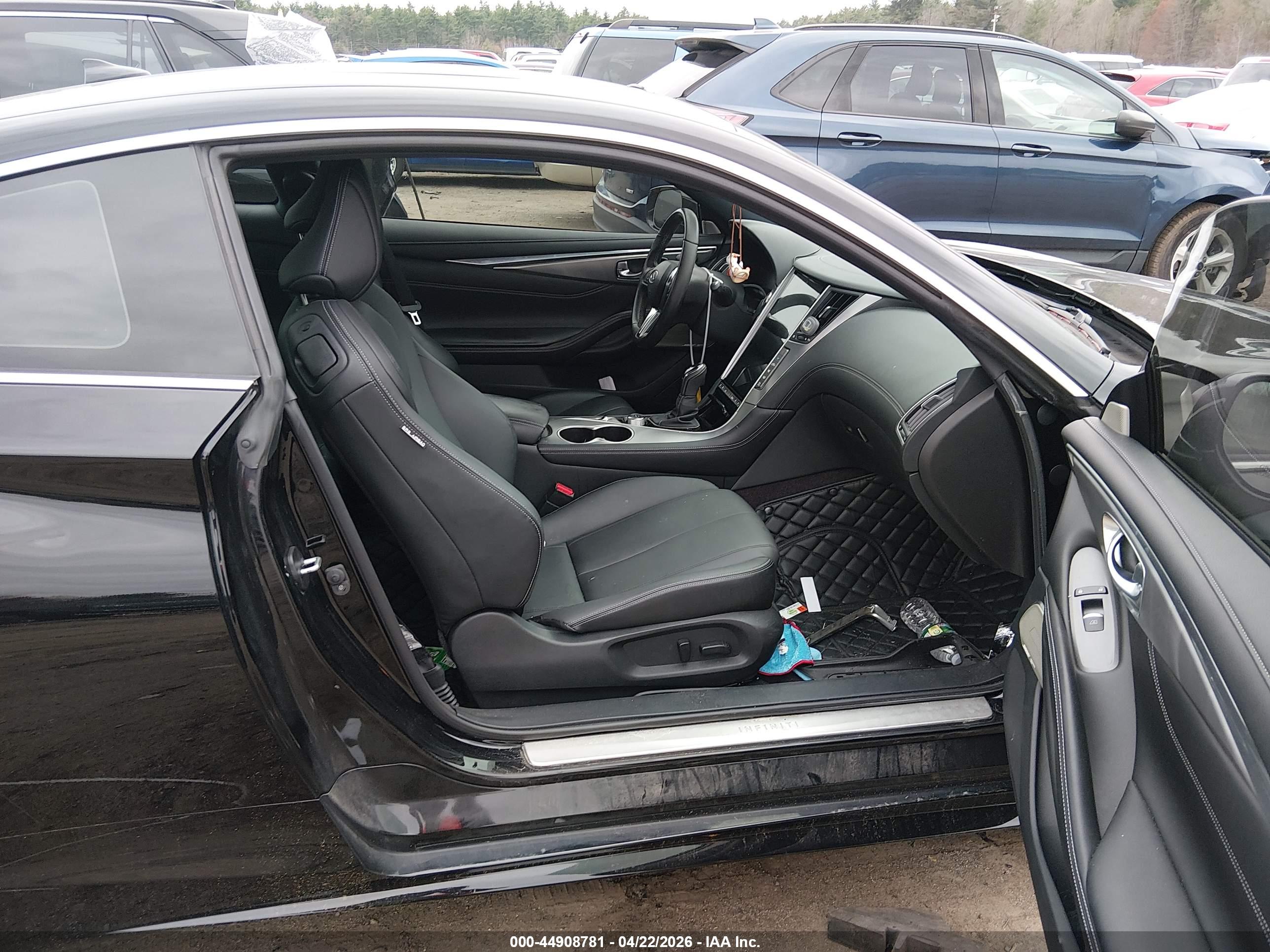 INFINITI Q60 image 5