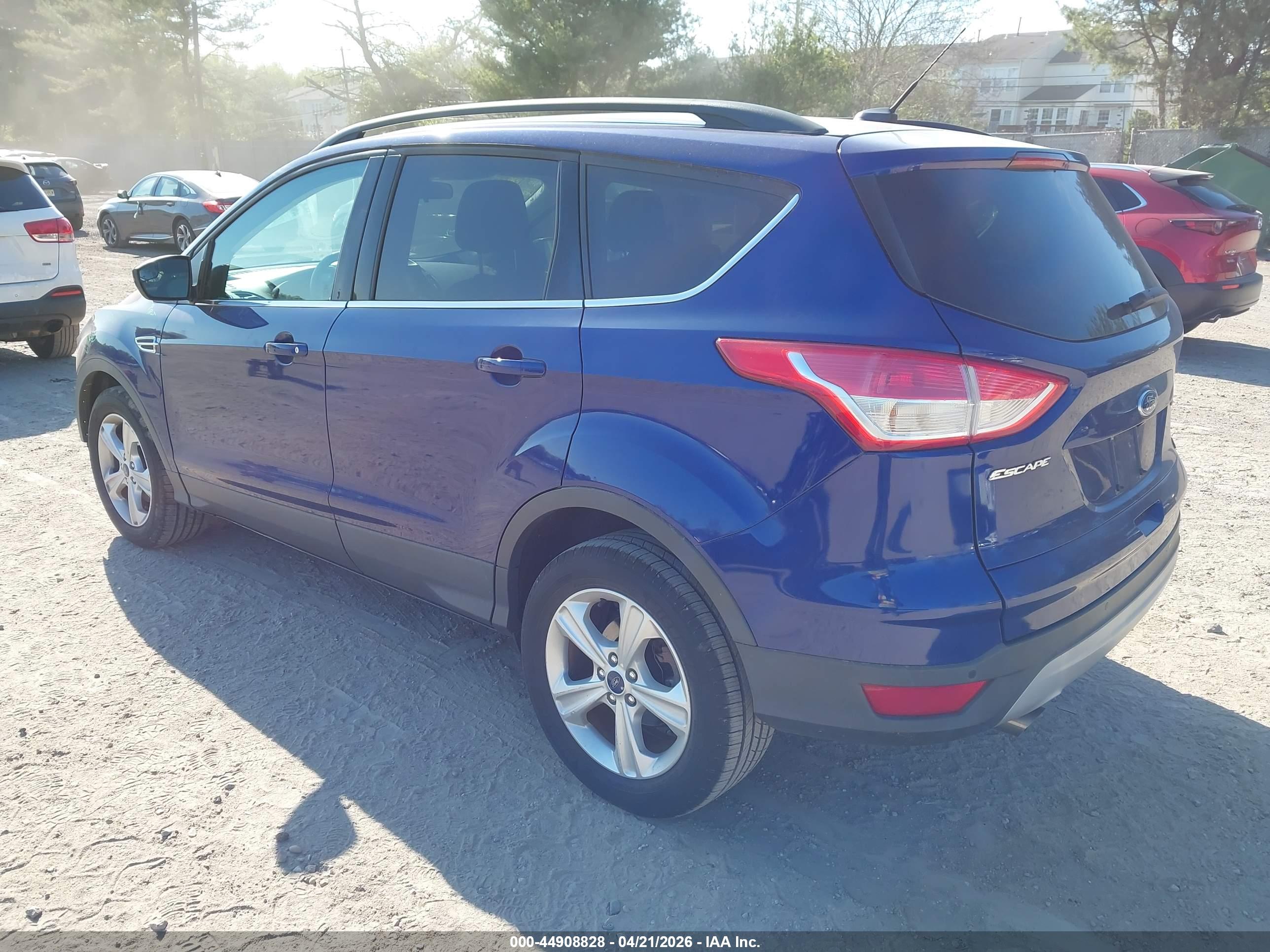 FORD ESCAPE image 3